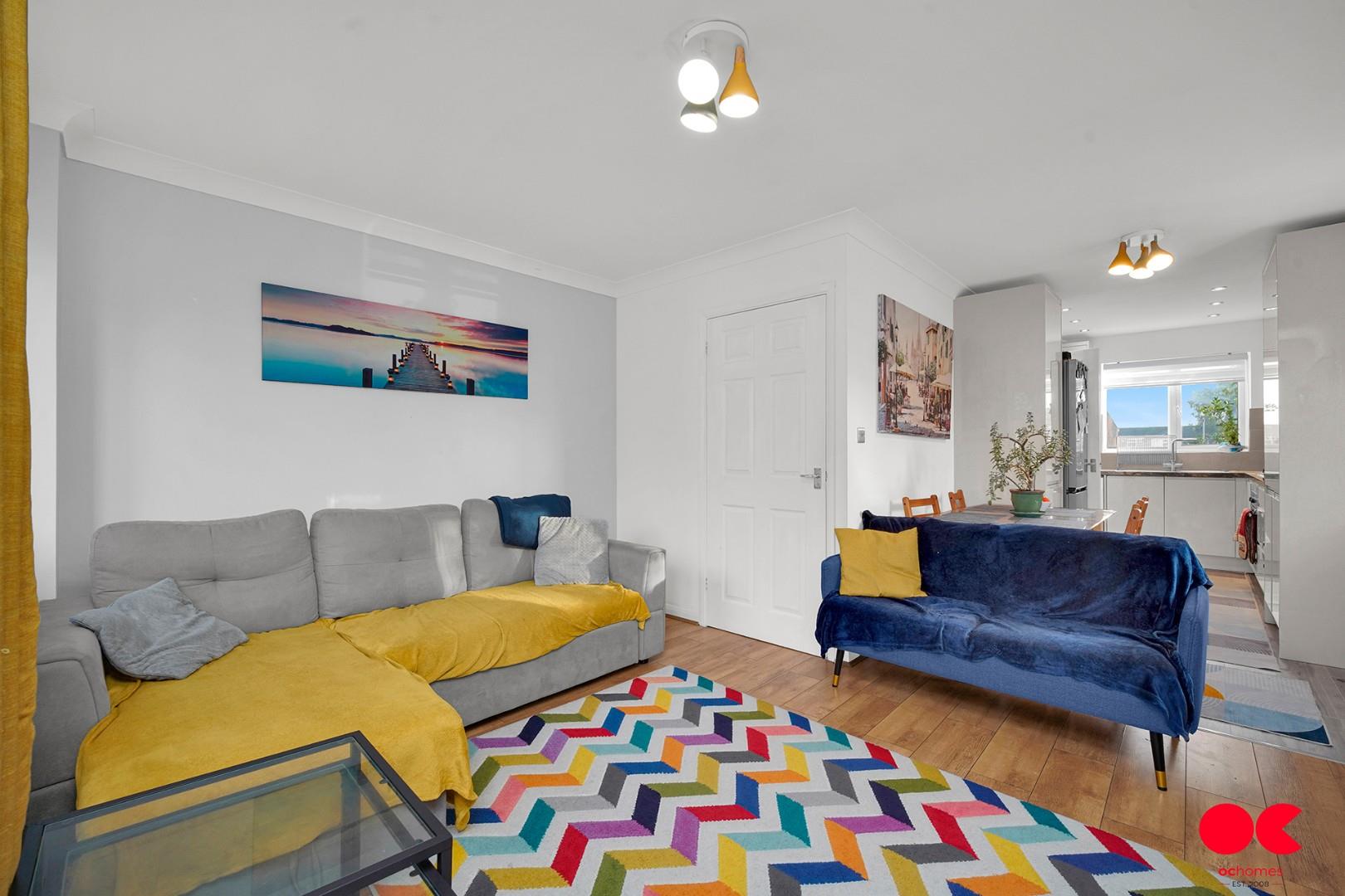 3 bed end of terrace house for sale in Fryerns Terrace, Basildon  - Property Image 14