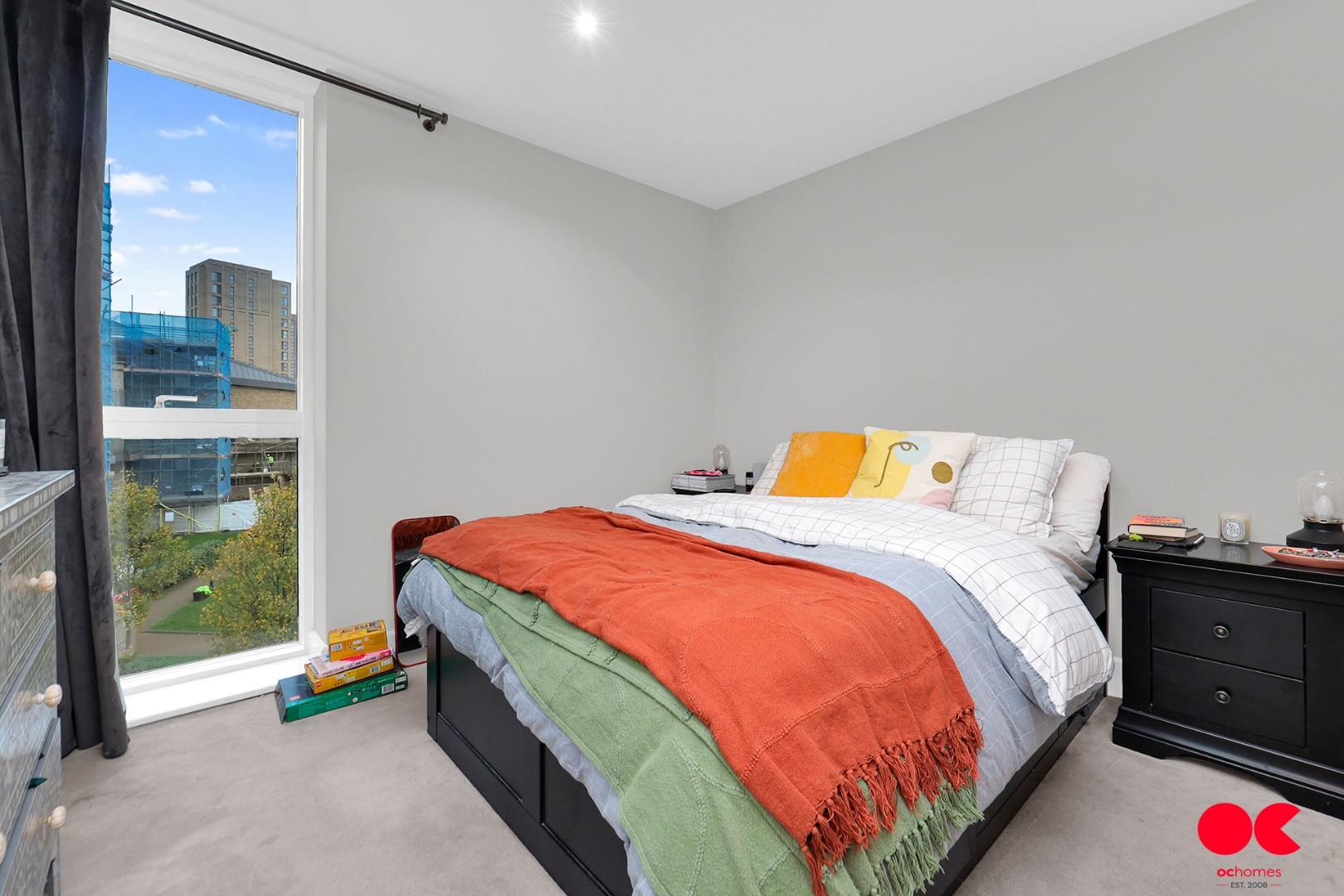 3 bed flat for sale in Ruckholt Road, Leyton  - Property Image 4