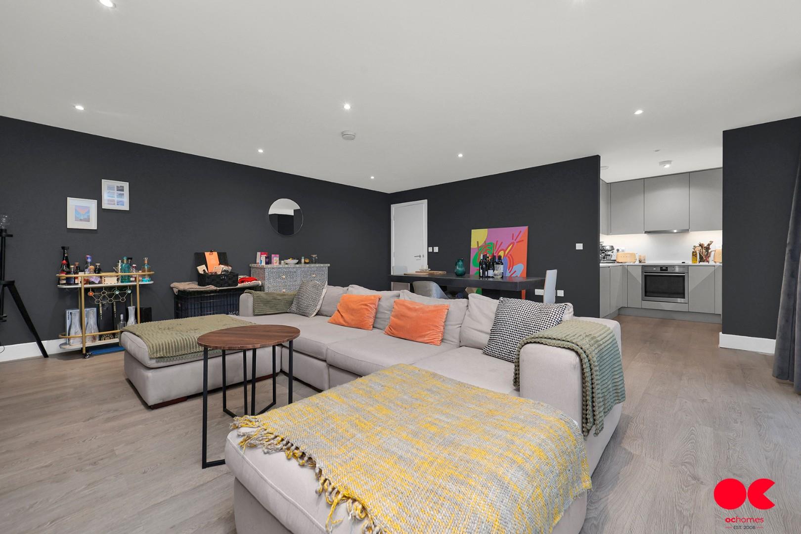 3 bed flat for sale in Ruckholt Road, Leyton  - Property Image 10