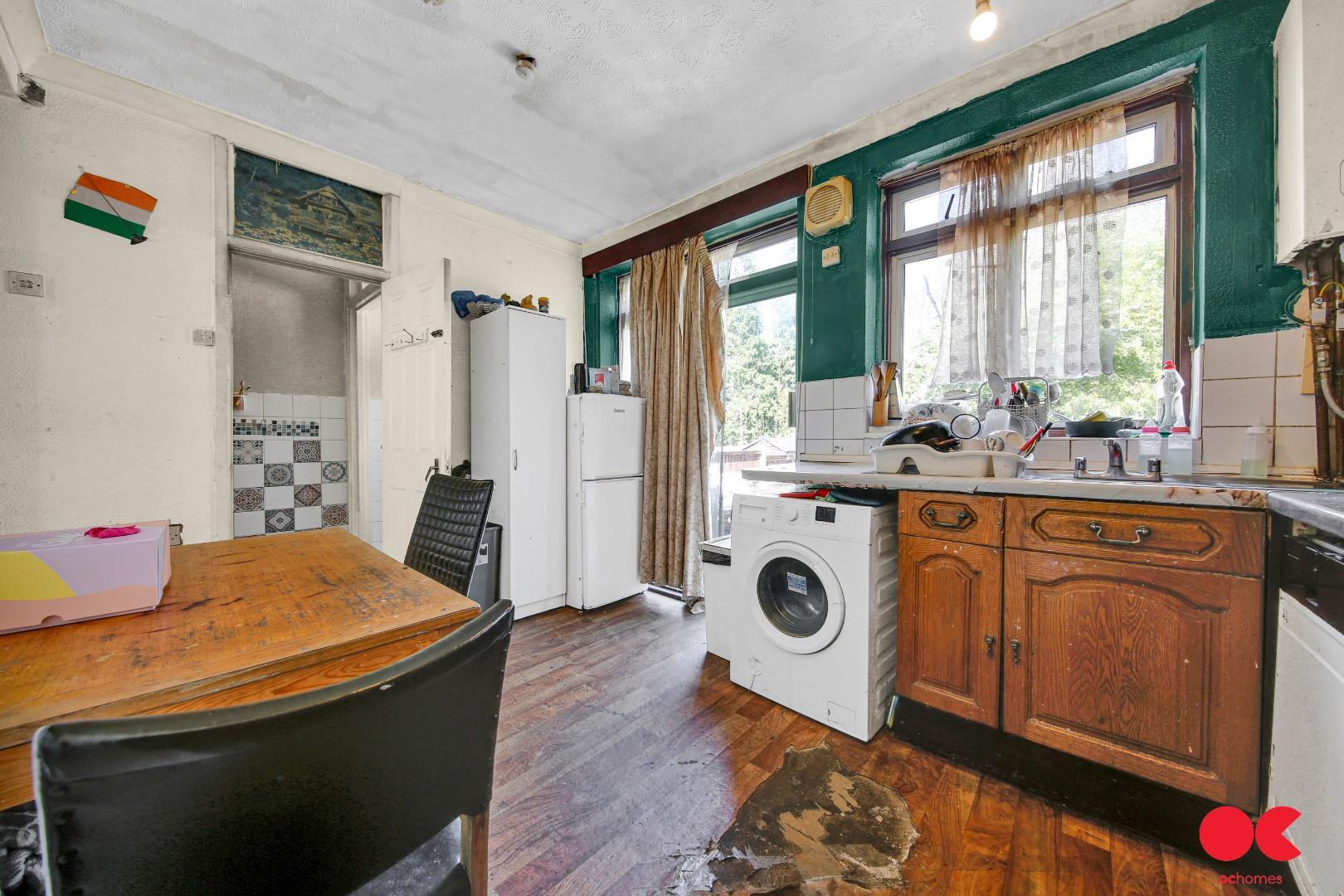 3 bed terraced house for sale in Peterborough Road, Leyton  - Property Image 13