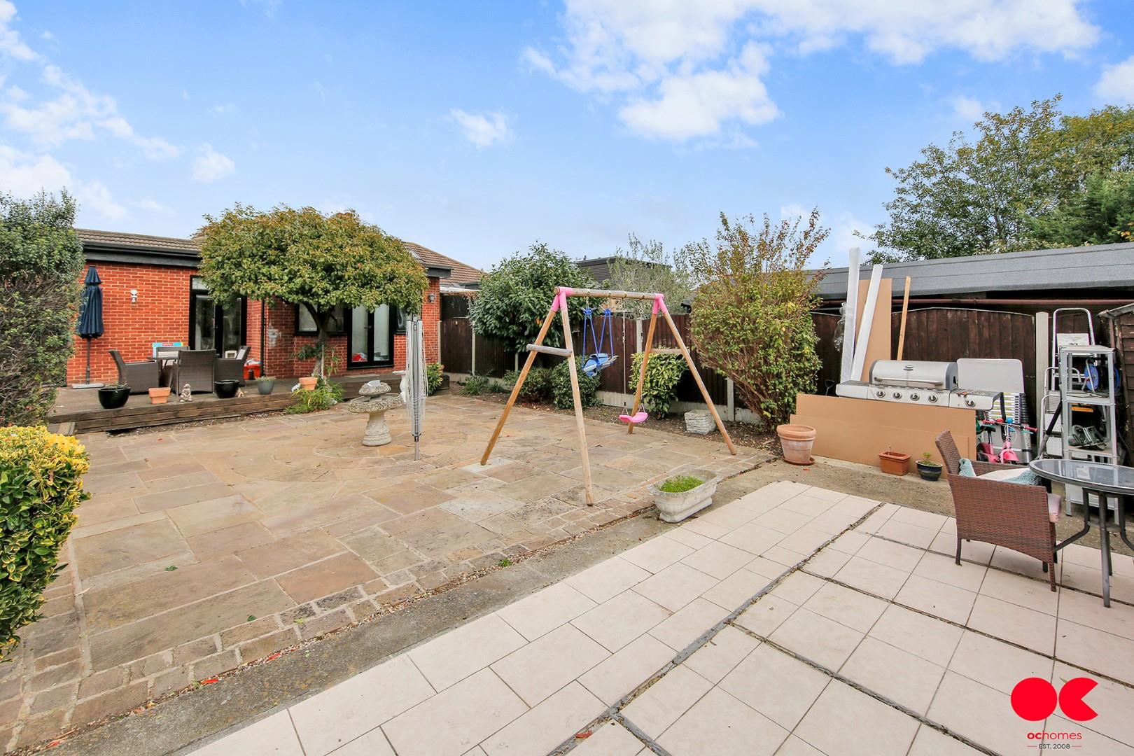 3 bed semi-detached bungalow for sale in Stafford Avenue, Hornchurch  - Property Image 34