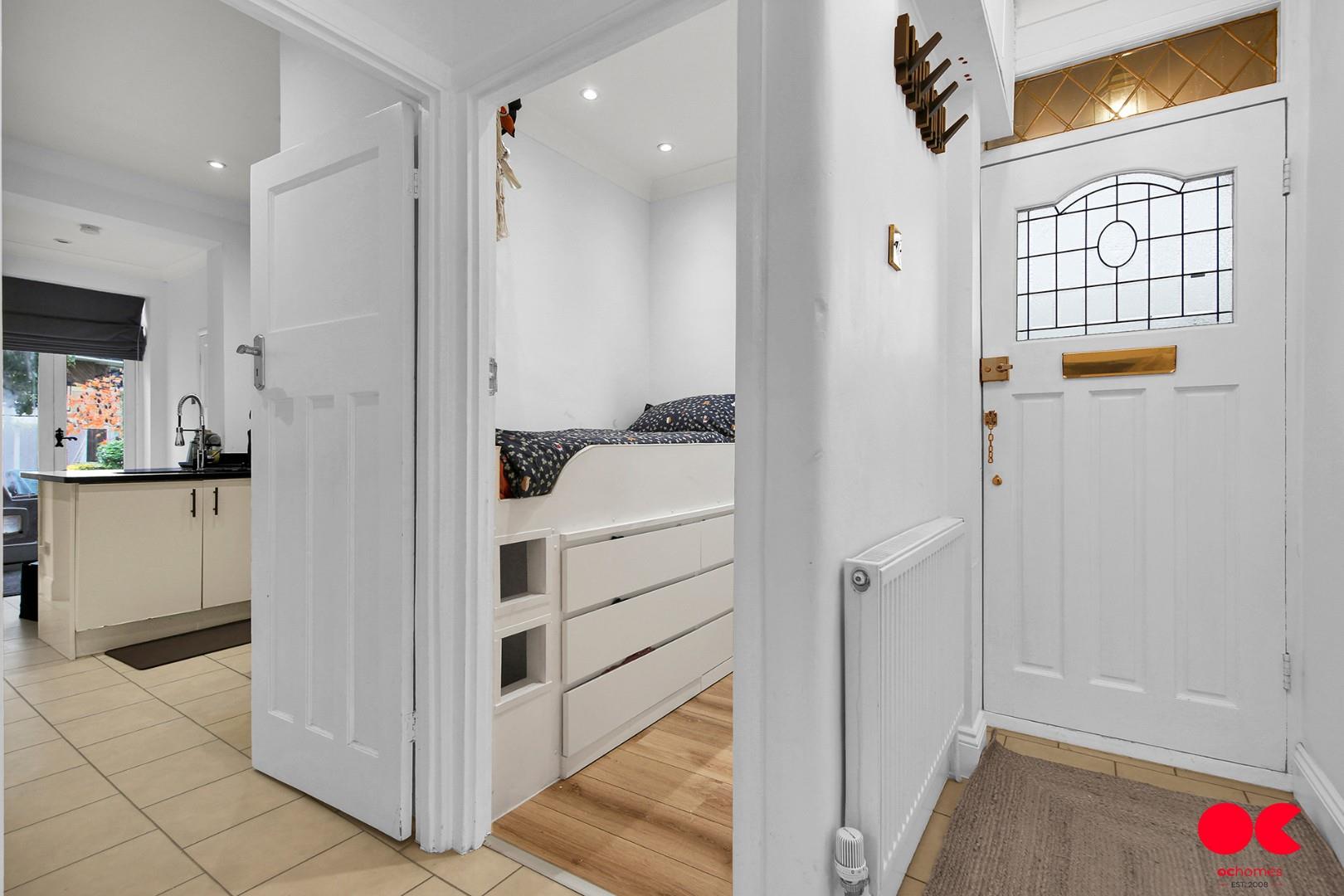 3 bed semi-detached bungalow for sale in Stafford Avenue, Hornchurch  - Property Image 30