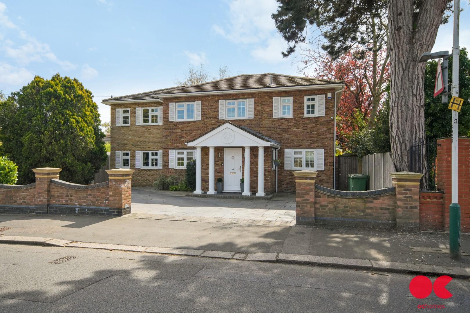 5 bed detached house for sale in Herbert Road, Emerson Park