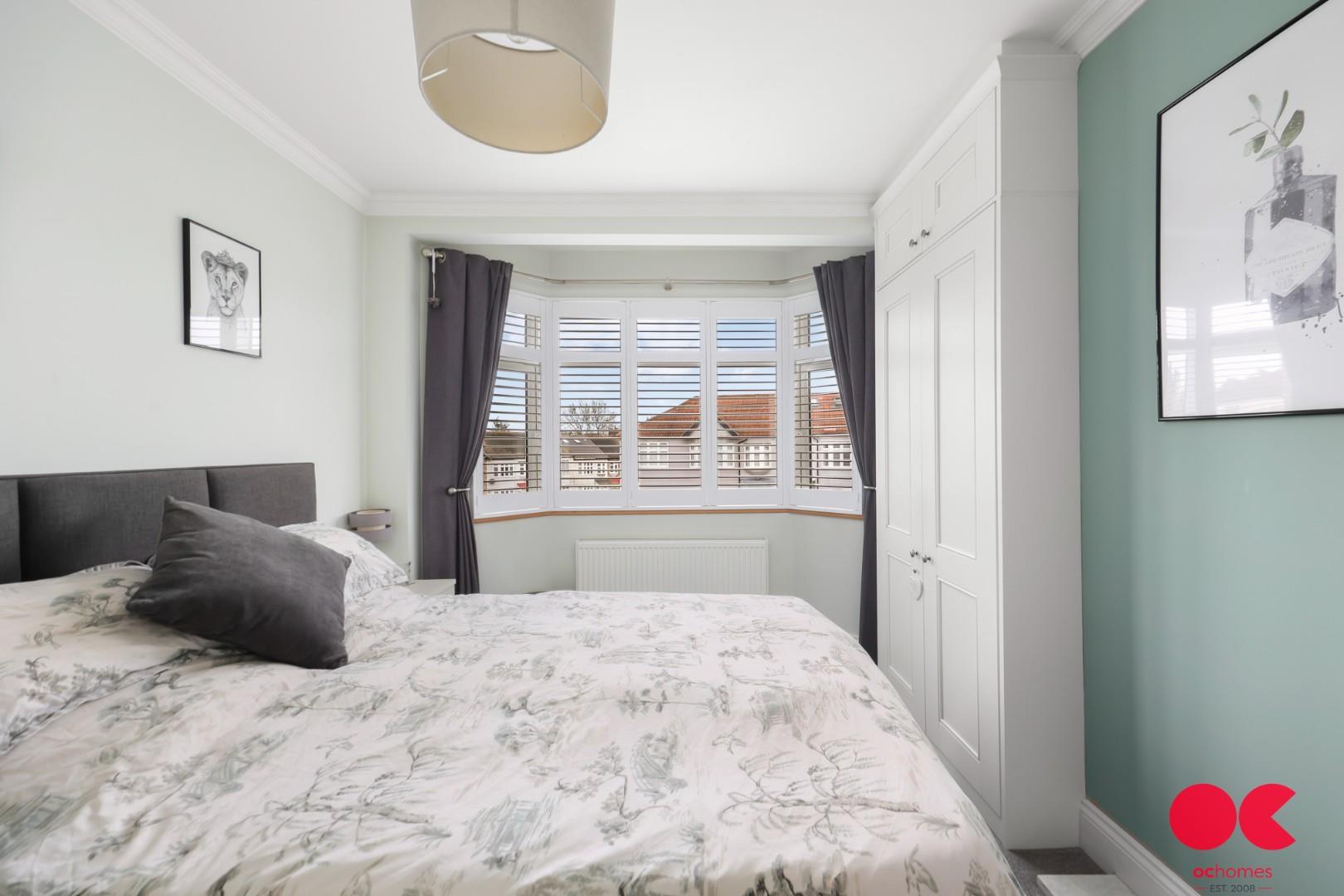 3 bed end of terrace house for sale in Carlton Road, Gidea Park  - Property Image 27