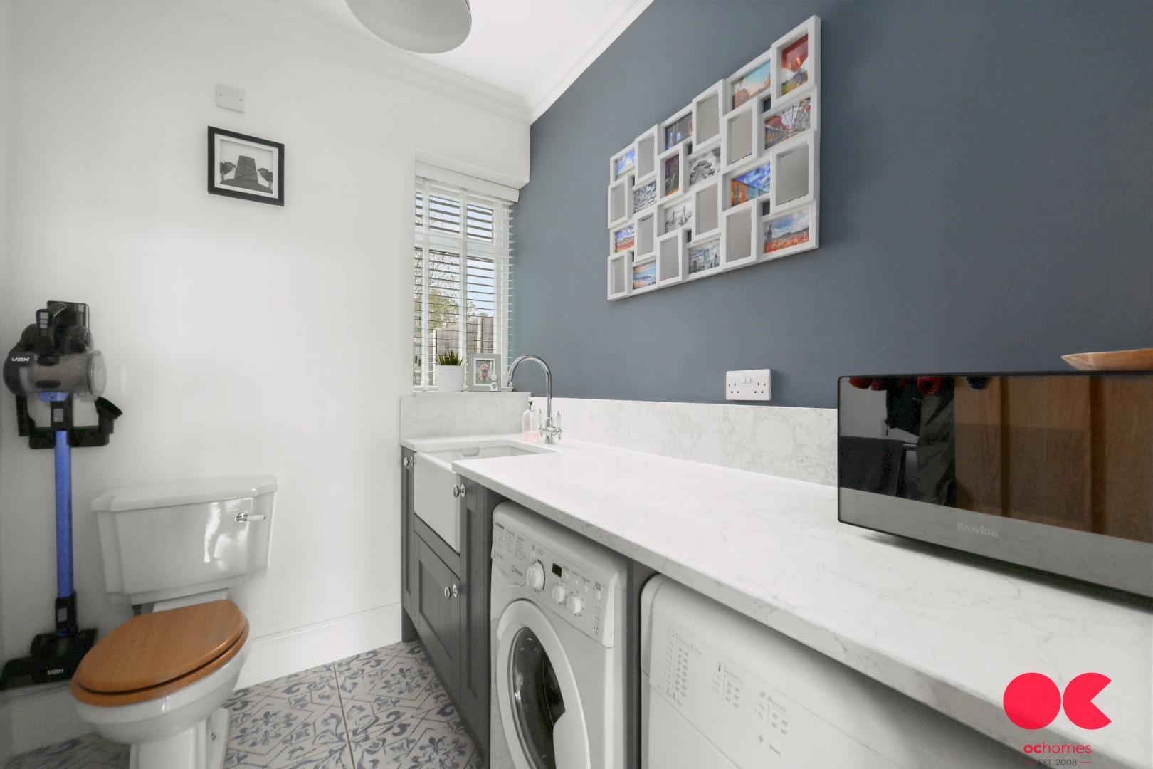 3 bed end of terrace house for sale in Carlton Road, Gidea Park  - Property Image 18