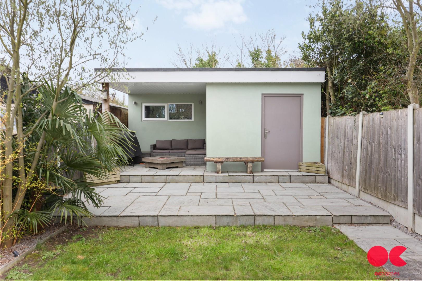 3 bed end of terrace house for sale in Carlton Road, Gidea Park  - Property Image 36