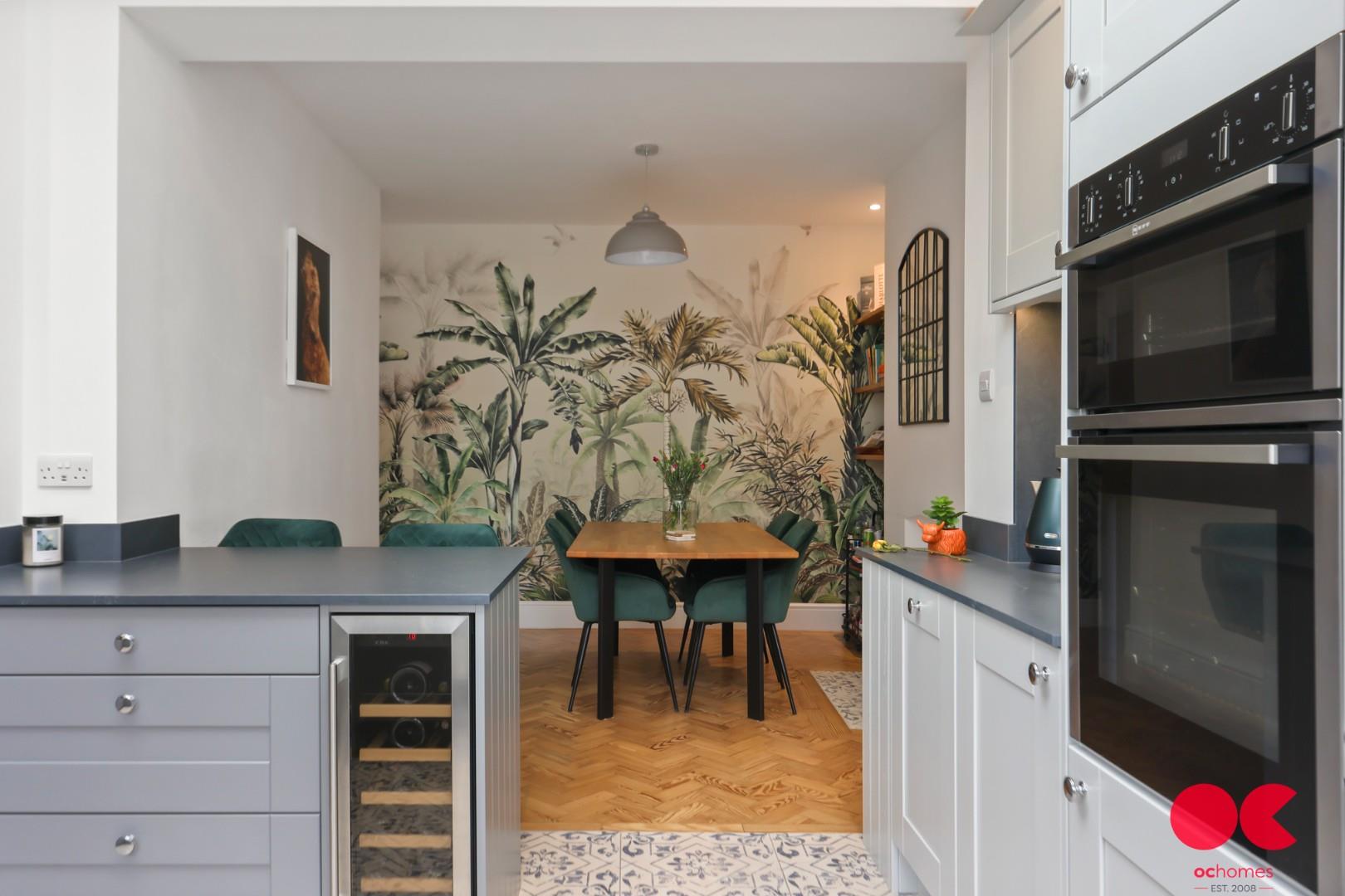 3 bed end of terrace house for sale in Carlton Road, Gidea Park  - Property Image 24