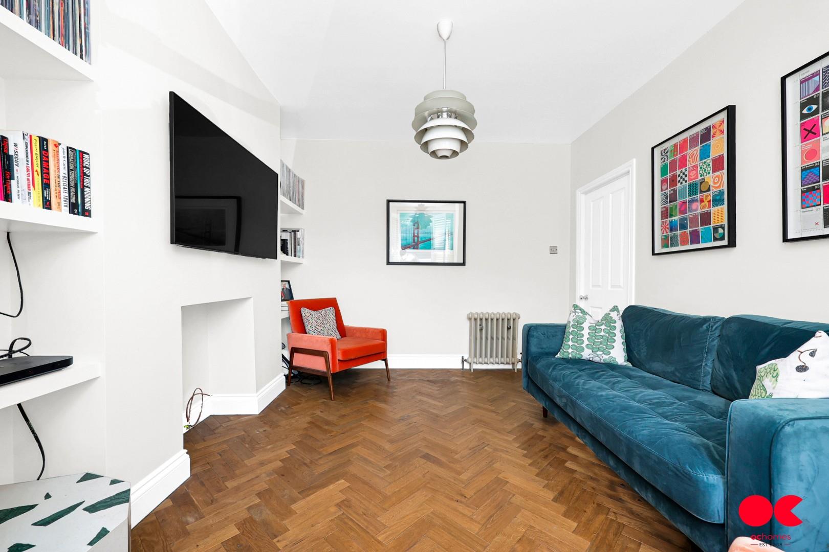 3 bed end of terrace house for sale in Brentwood Road, Gidea Park  - Property Image 19