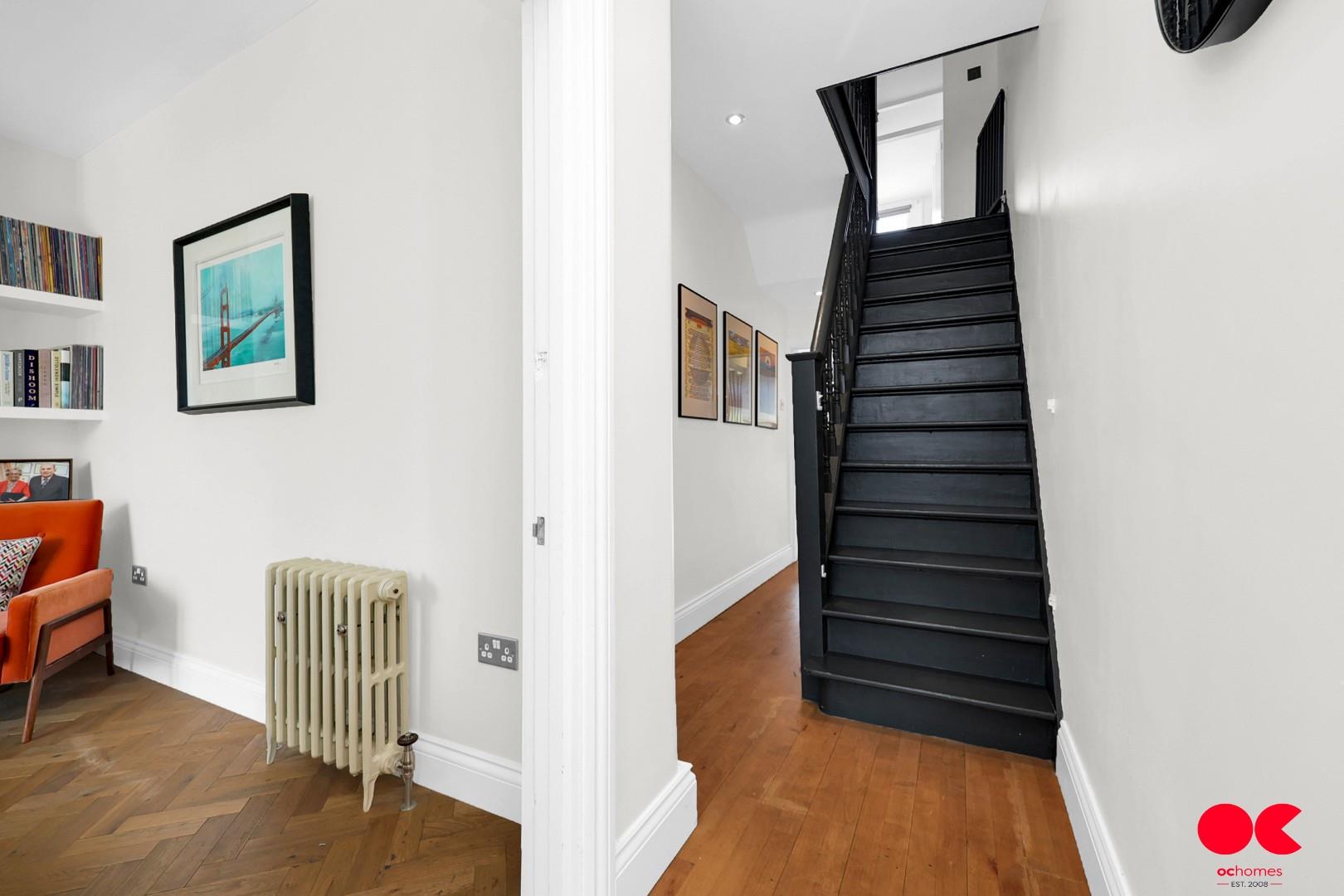 3 bed end of terrace house for sale in Brentwood Road, Gidea Park  - Property Image 17