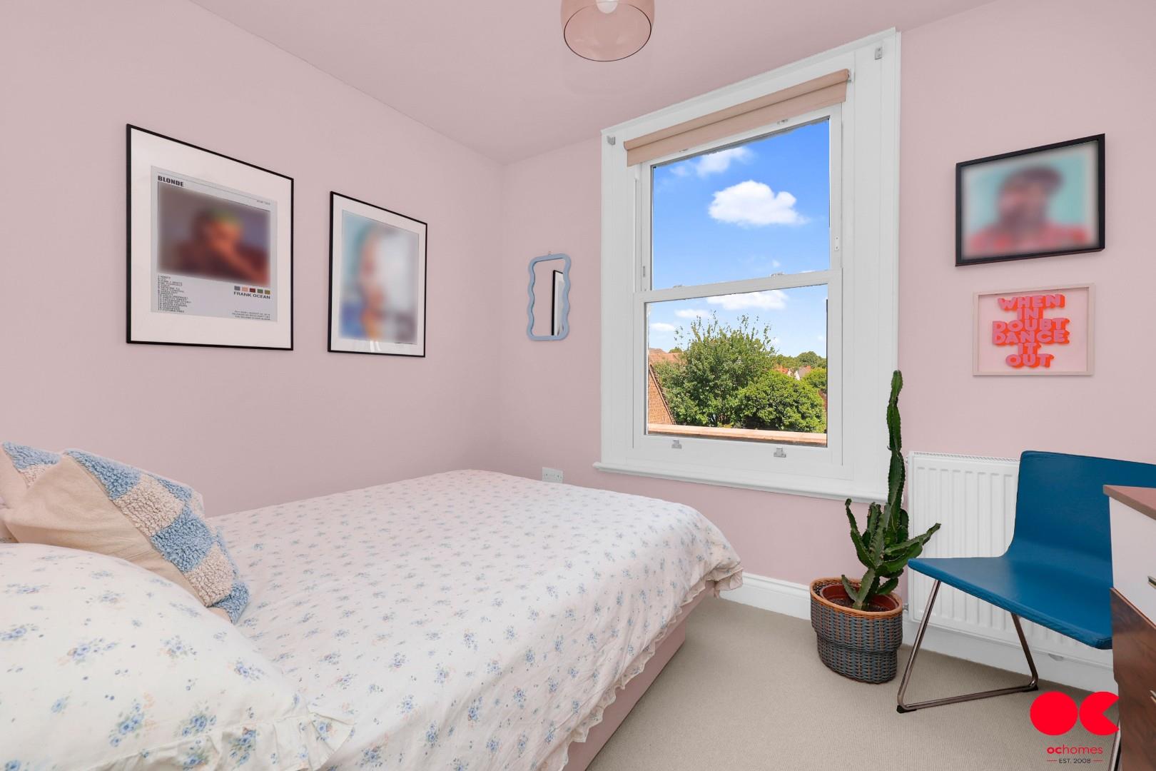 3 bed end of terrace house for sale in Brentwood Road, Gidea Park  - Property Image 11