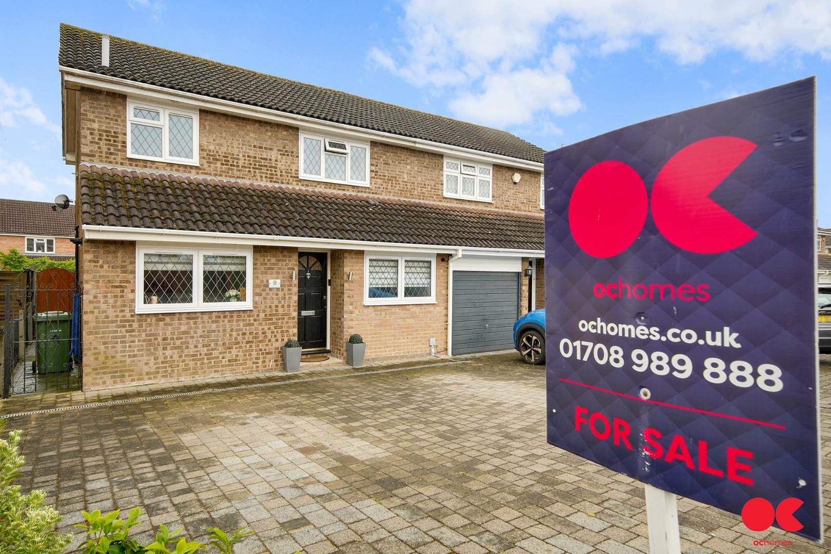3 bed semi-detached house for sale in Hitherwood Close, Hornchurch  - Property Image 27