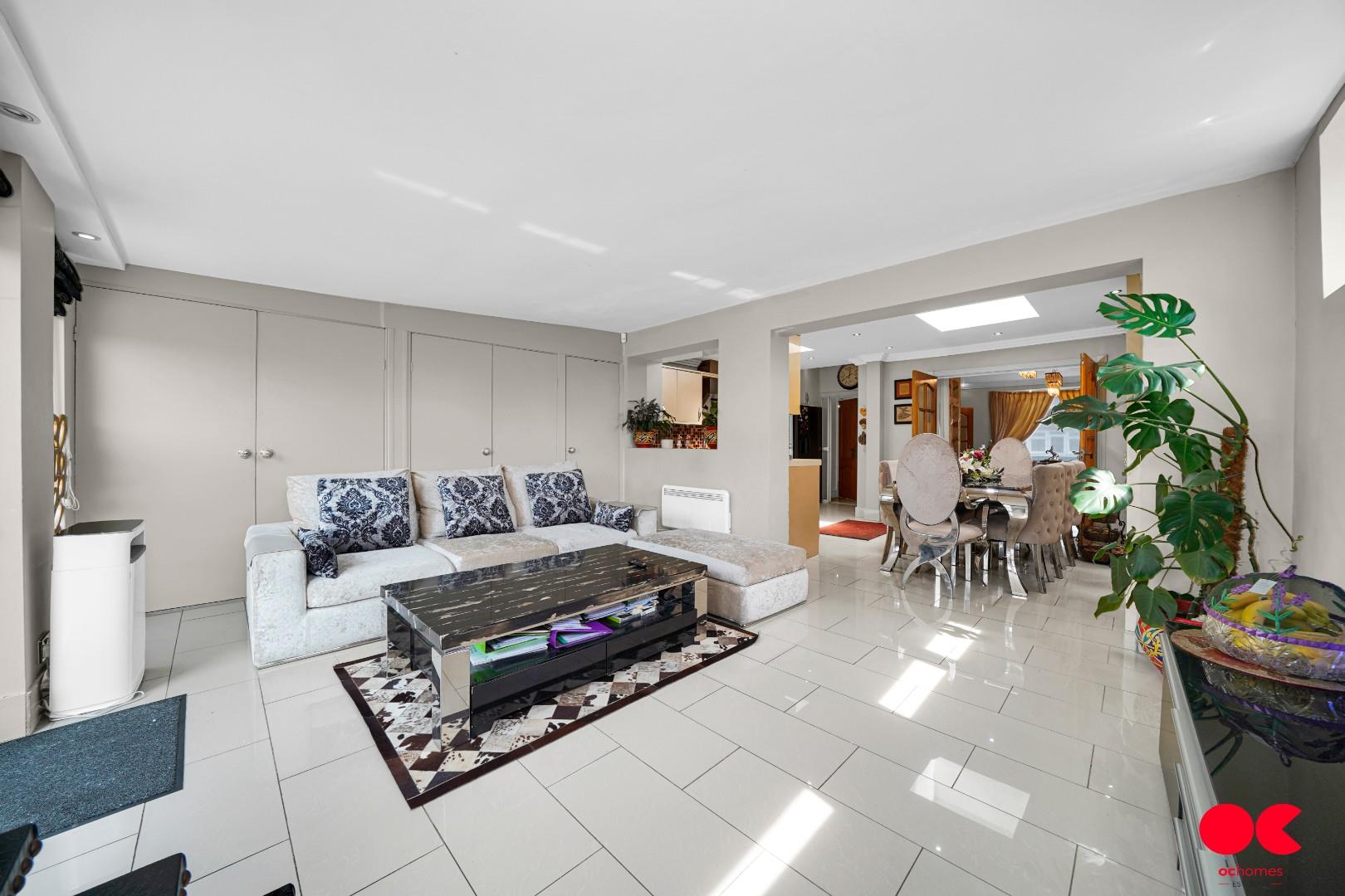 4 bed terraced house for sale in Cranley Drive, Newbury Park  - Property Image 17