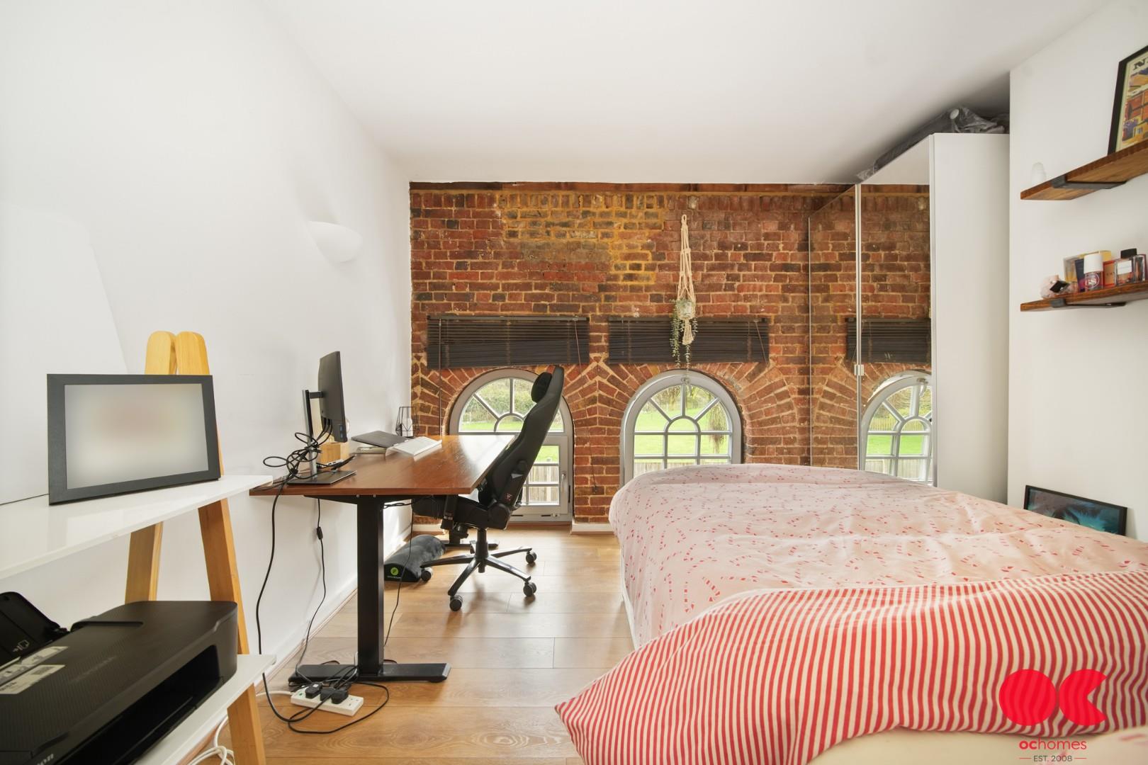 2 bed flat for sale in Kidman Close, Gidea Park  - Property Image 38