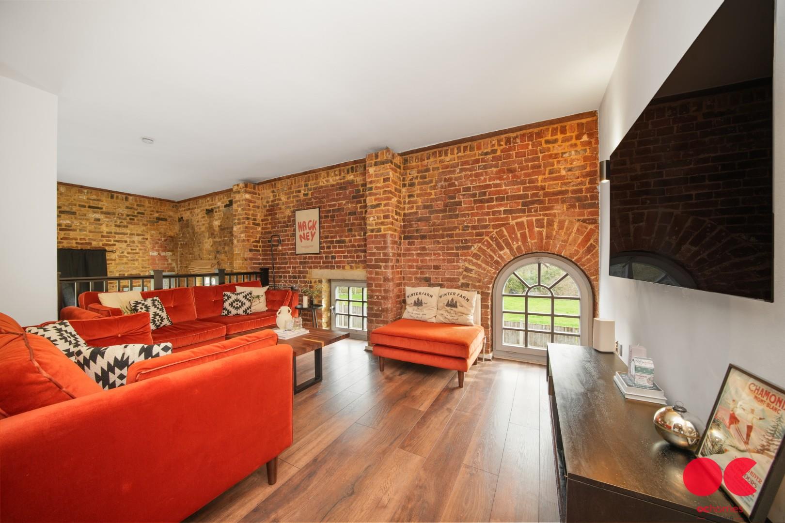 2 bed flat for sale in Kidman Close, Gidea Park  - Property Image 15