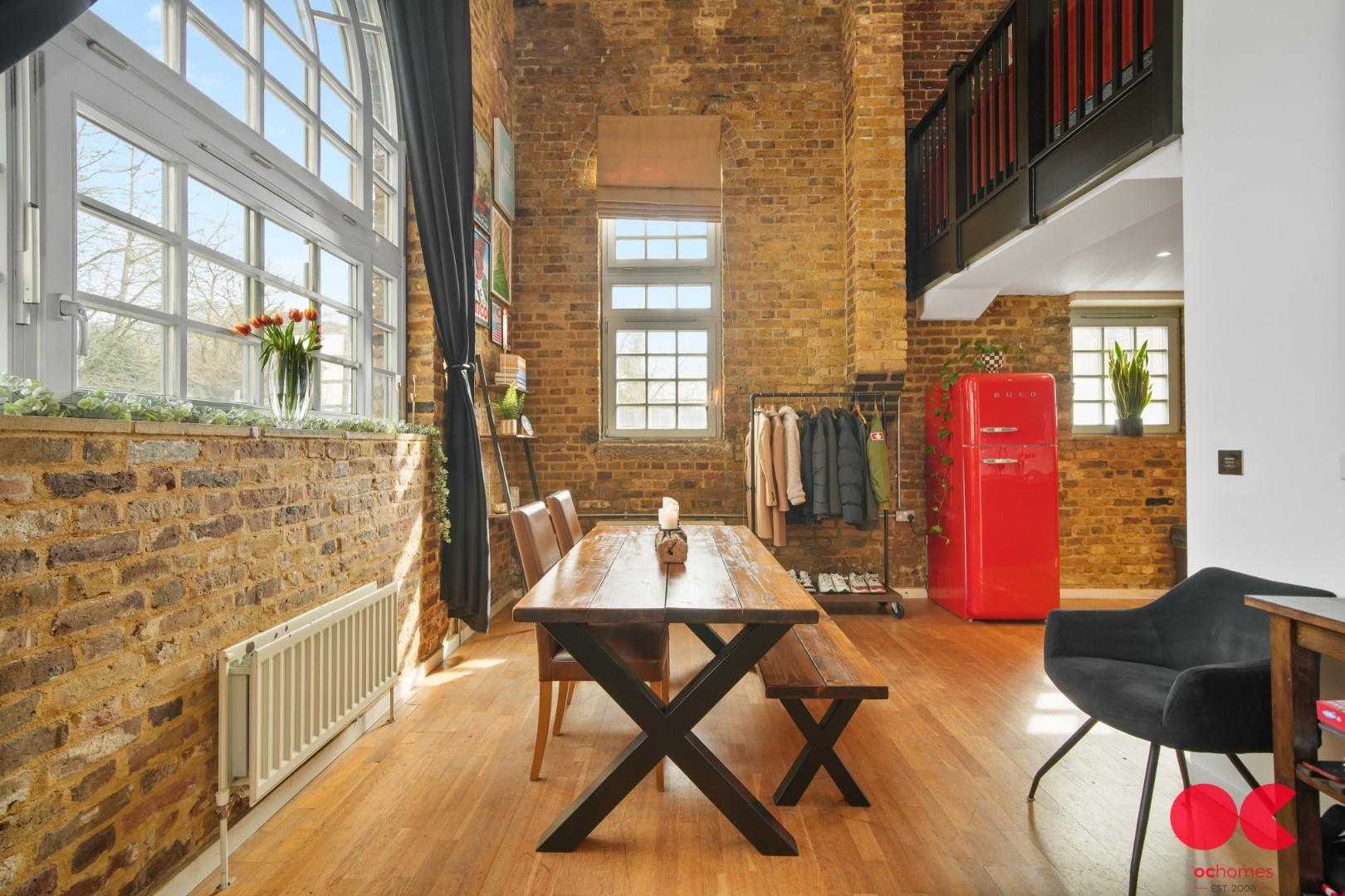 2 bed flat for sale in Kidman Close, Gidea Park  - Property Image 6