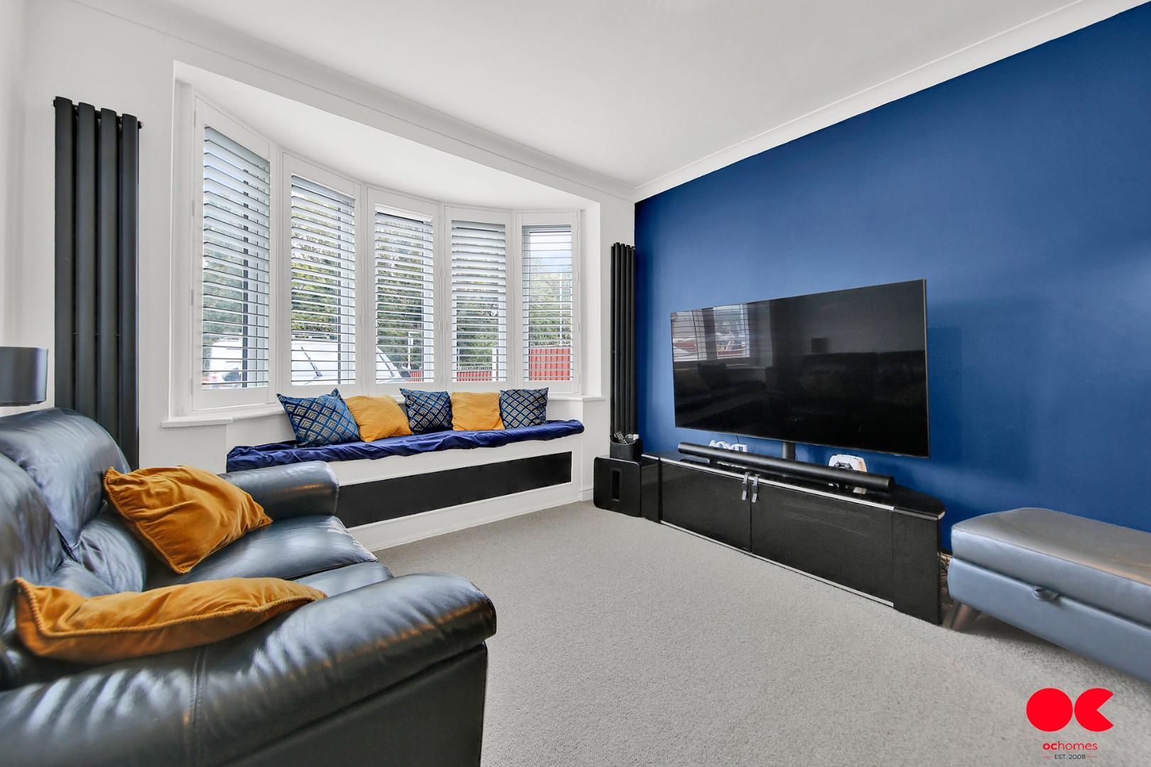 3 bed semi-detached house for sale in Hornchurch Road, Hornchurch  - Property Image 17