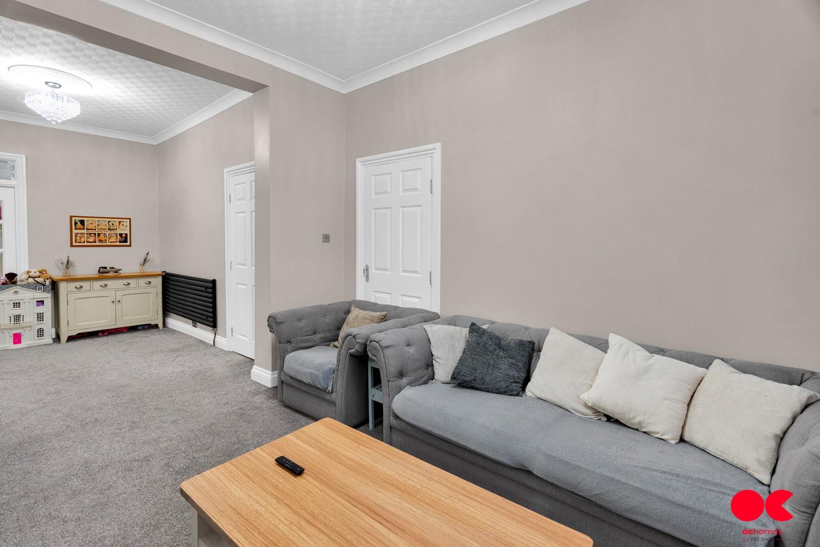 5 bed end of terrace house for sale in Alexandra Road, London  - Property Image 10