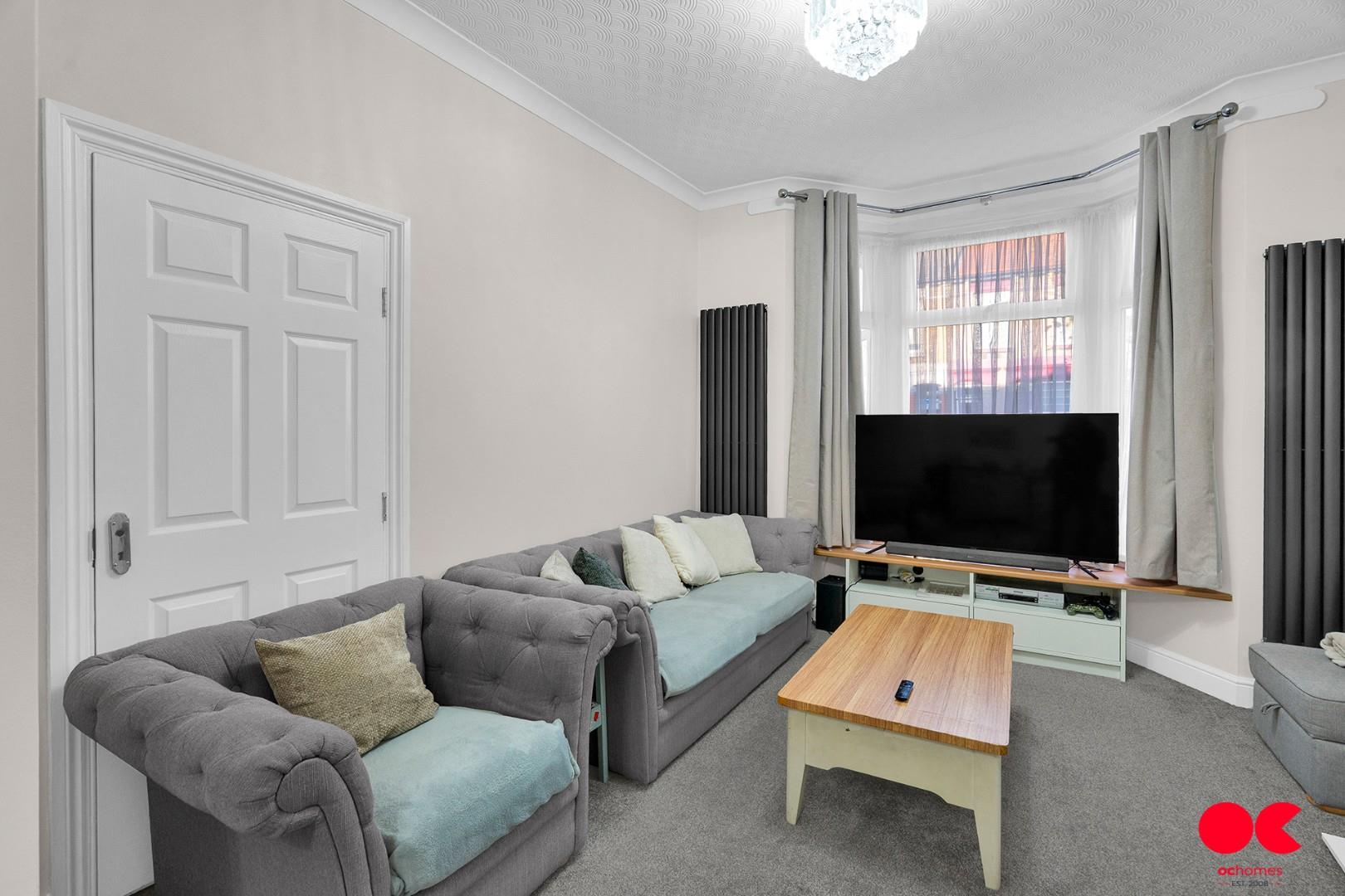 5 bed end of terrace house for sale in Alexandra Road, London  - Property Image 8