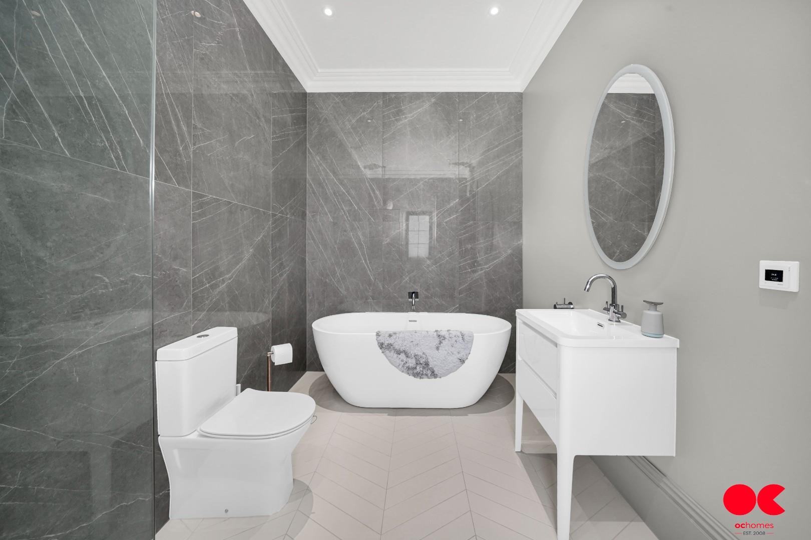 5 bed detached house for sale in Freeman Way, Emerson Park, Hornchurch  - Property Image 11