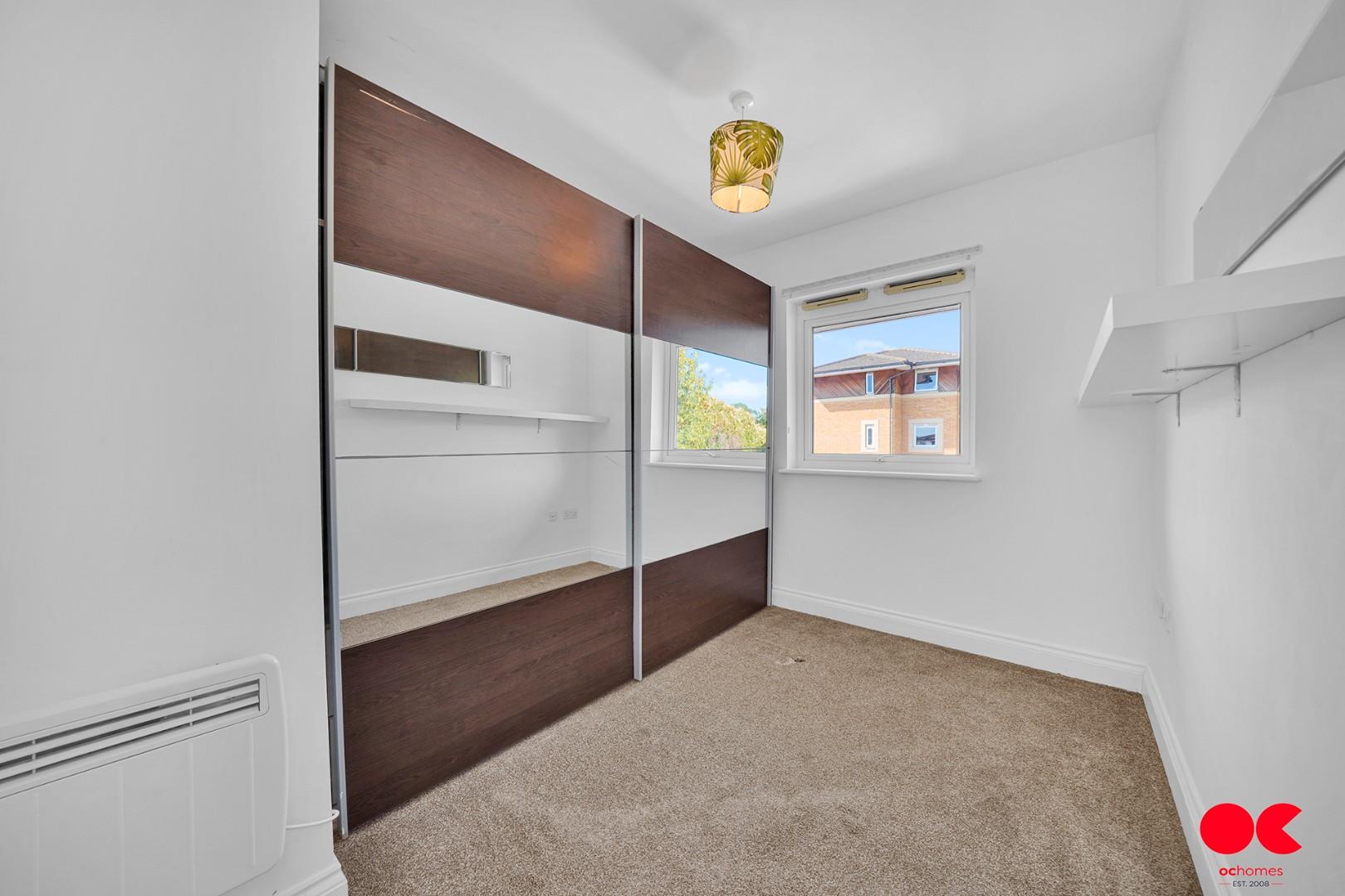 2 bed flat for sale in Stafford Avenue, Hornchurch  - Property Image 6