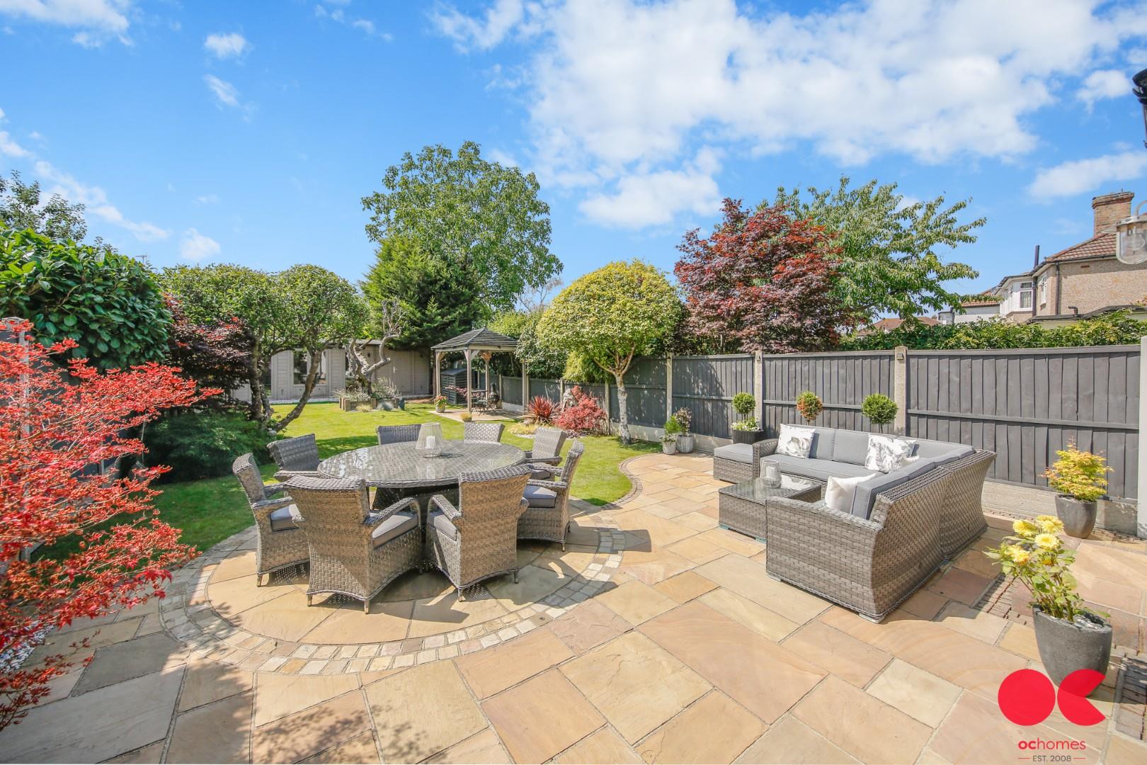 4 bed semi-detached house for sale in Woodlands Road, Romford  - Property Image 39