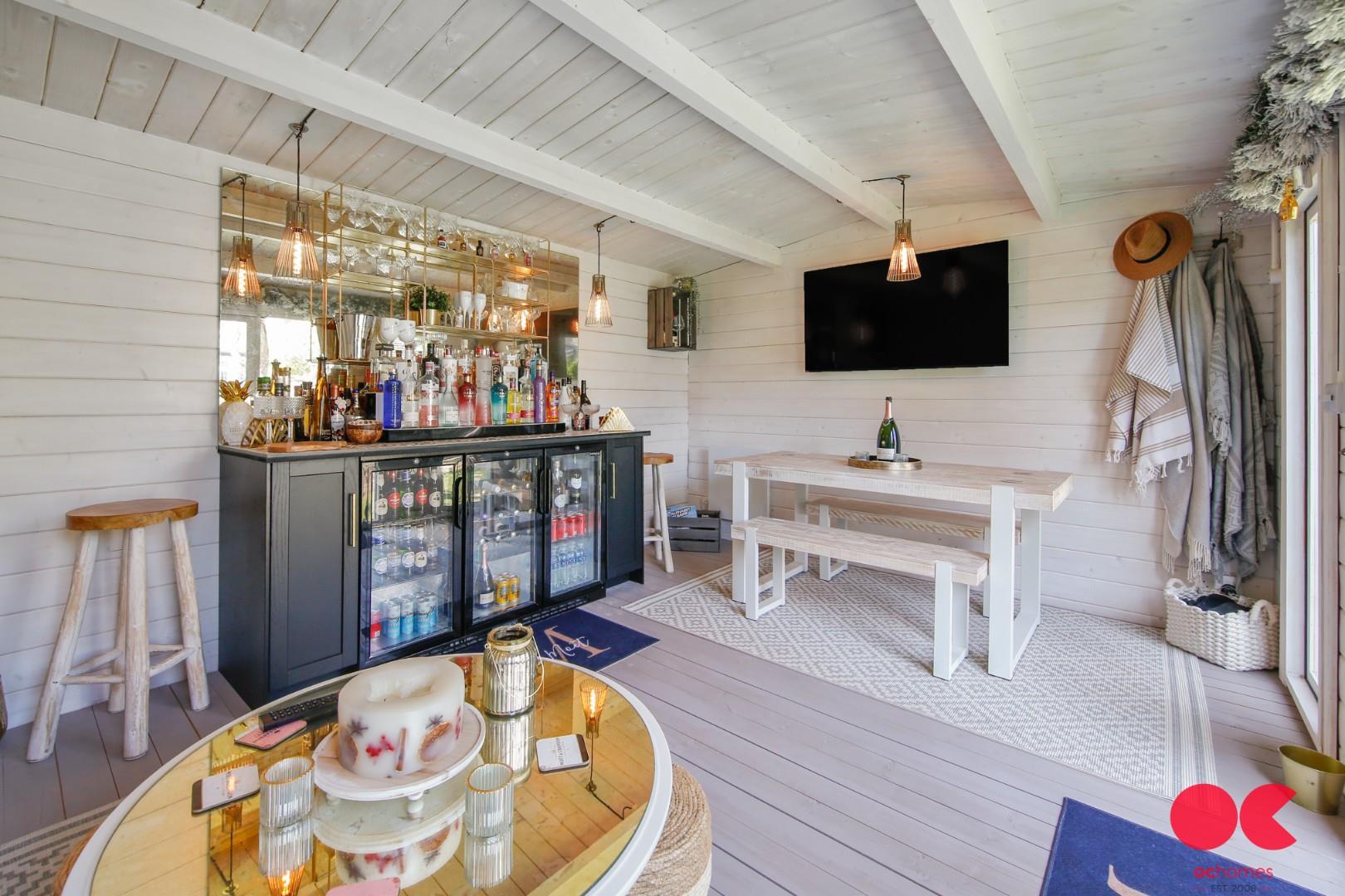 4 bed semi-detached house for sale in Woodlands Road, Romford  - Property Image 45