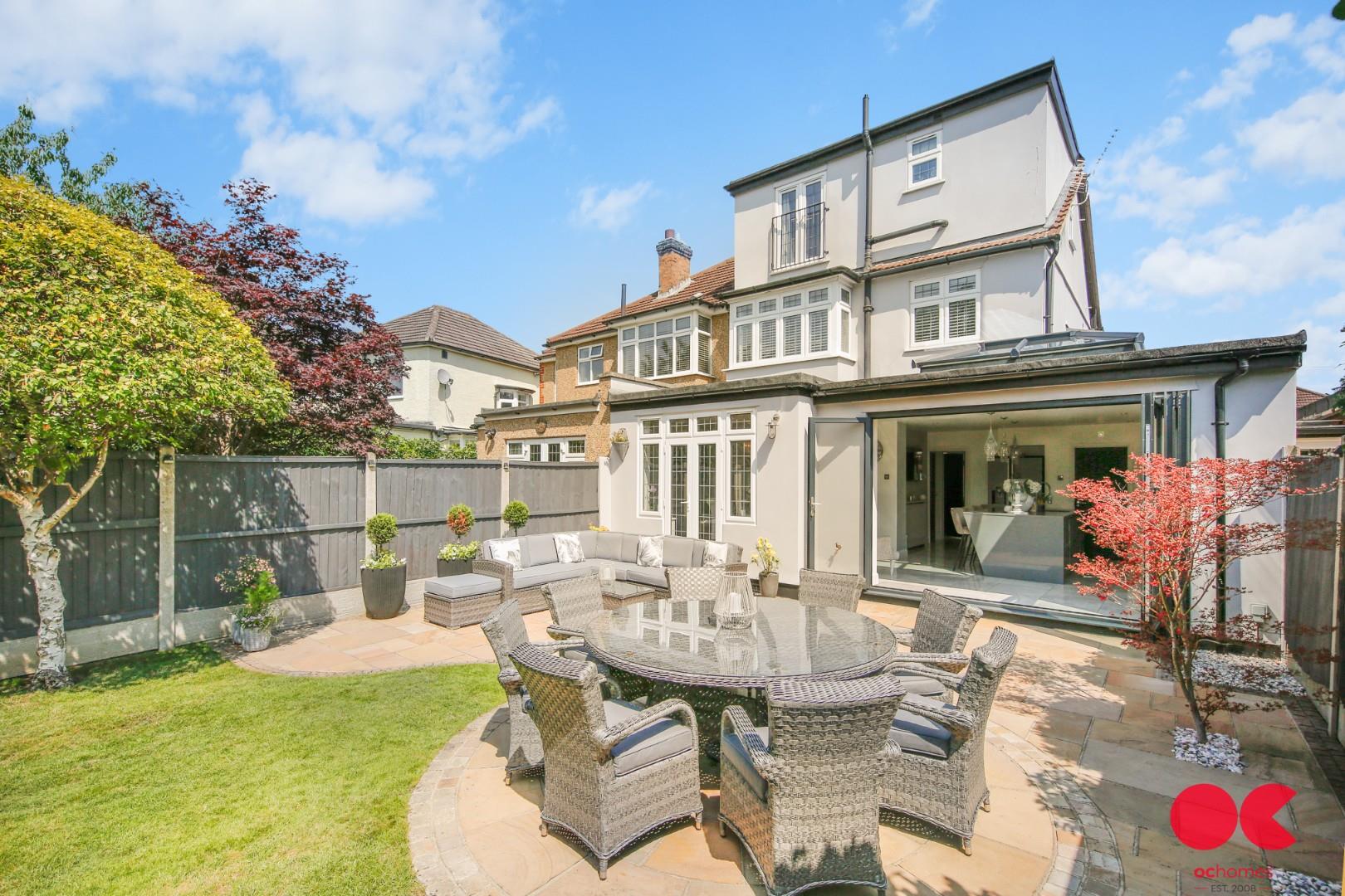 4 bed semi-detached house for sale in Woodlands Road, Romford  - Property Image 40