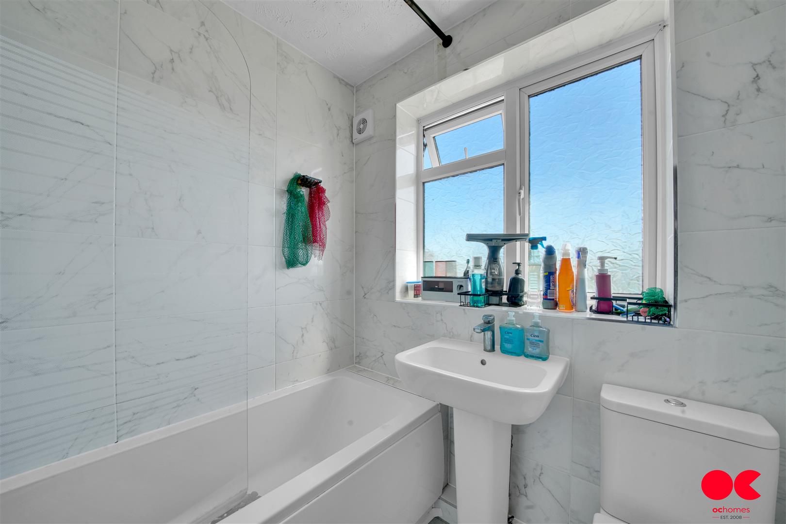 3 bed terraced house for sale in Ardleigh Green Road, Hornchurch  - Property Image 7