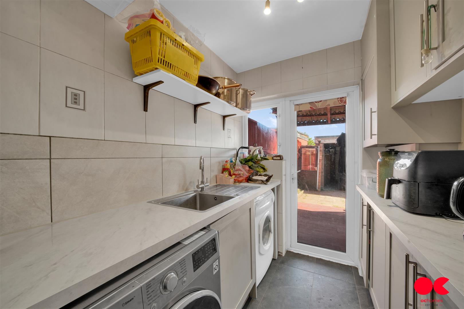 3 bed terraced house for sale in Ardleigh Green Road, Hornchurch  - Property Image 2