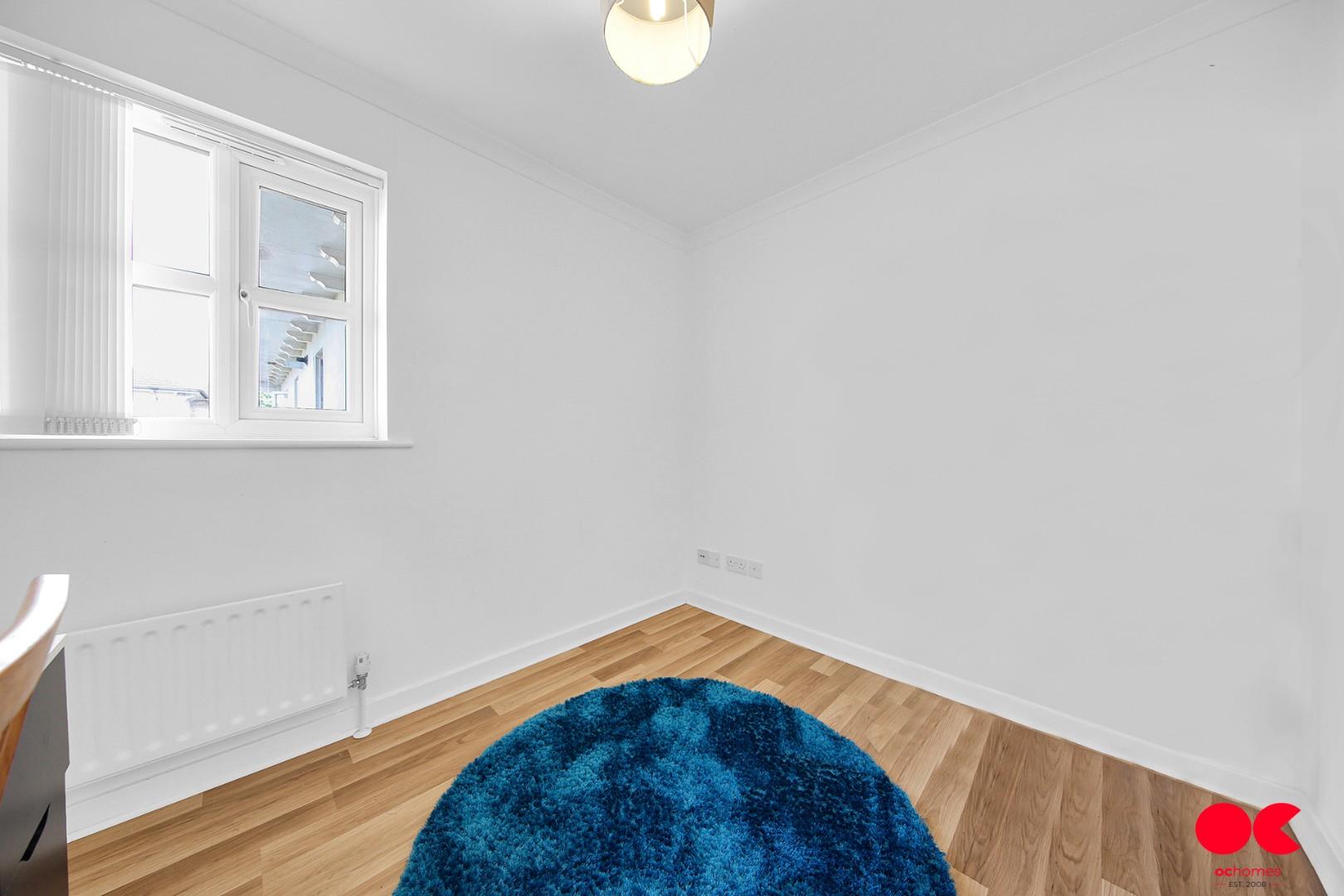 2 bed flat for sale in Monkwood Close, Romford  - Property Image 18