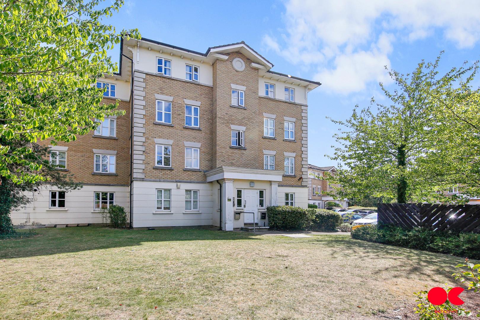 2 bed flat for sale in Monkwood Close, Romford  - Property Image 6