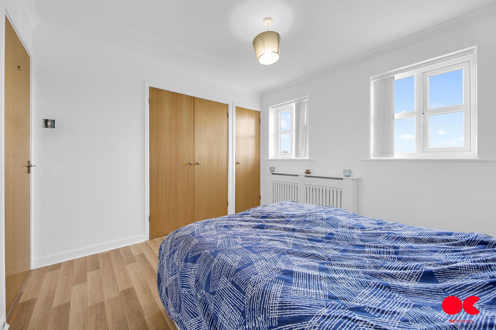 2 bed flat for sale in Monkwood Close, Romford  - Property Image 14