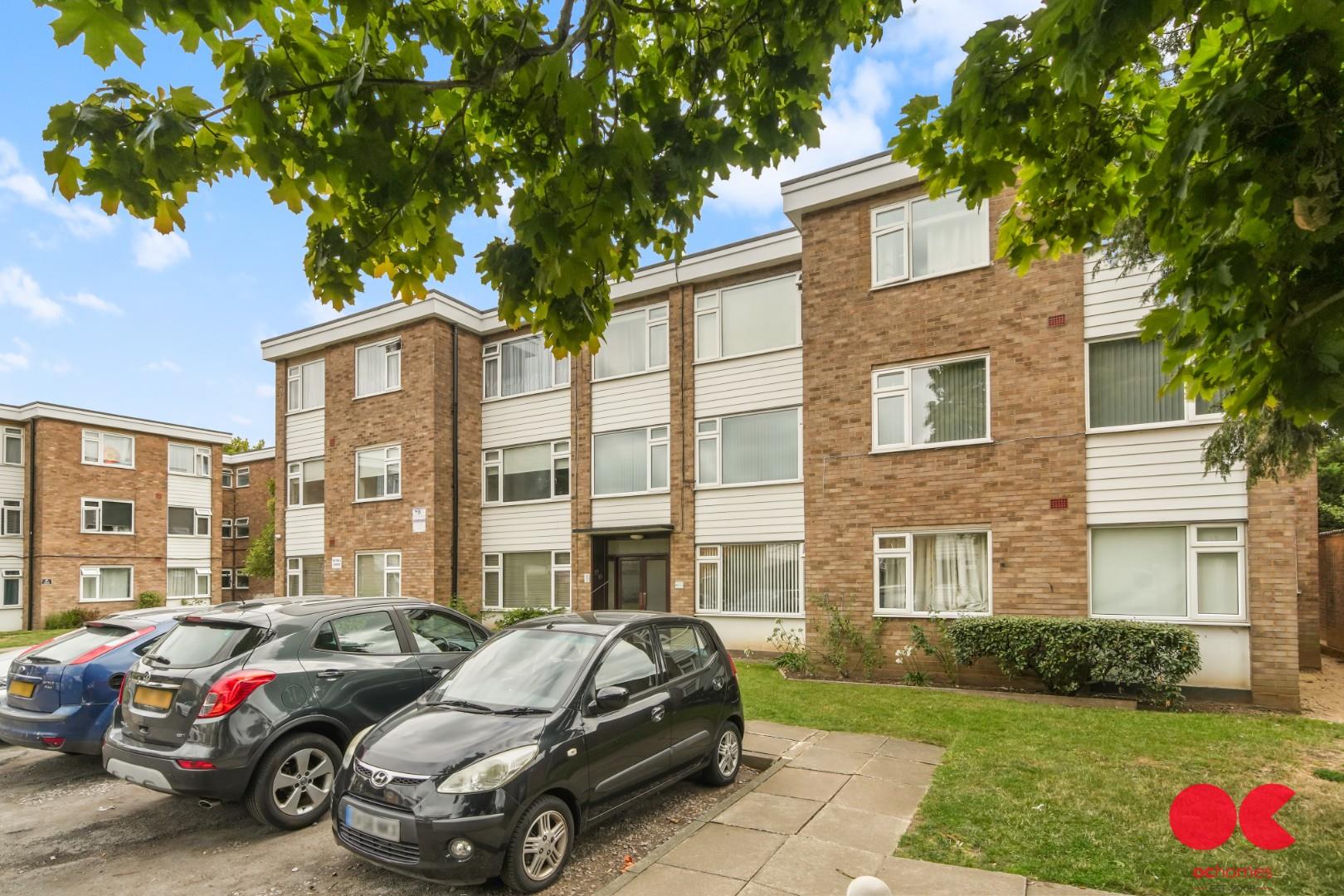 2 bed flat to rent in Ferguson Court, Gidea Park  - Property Image 6
