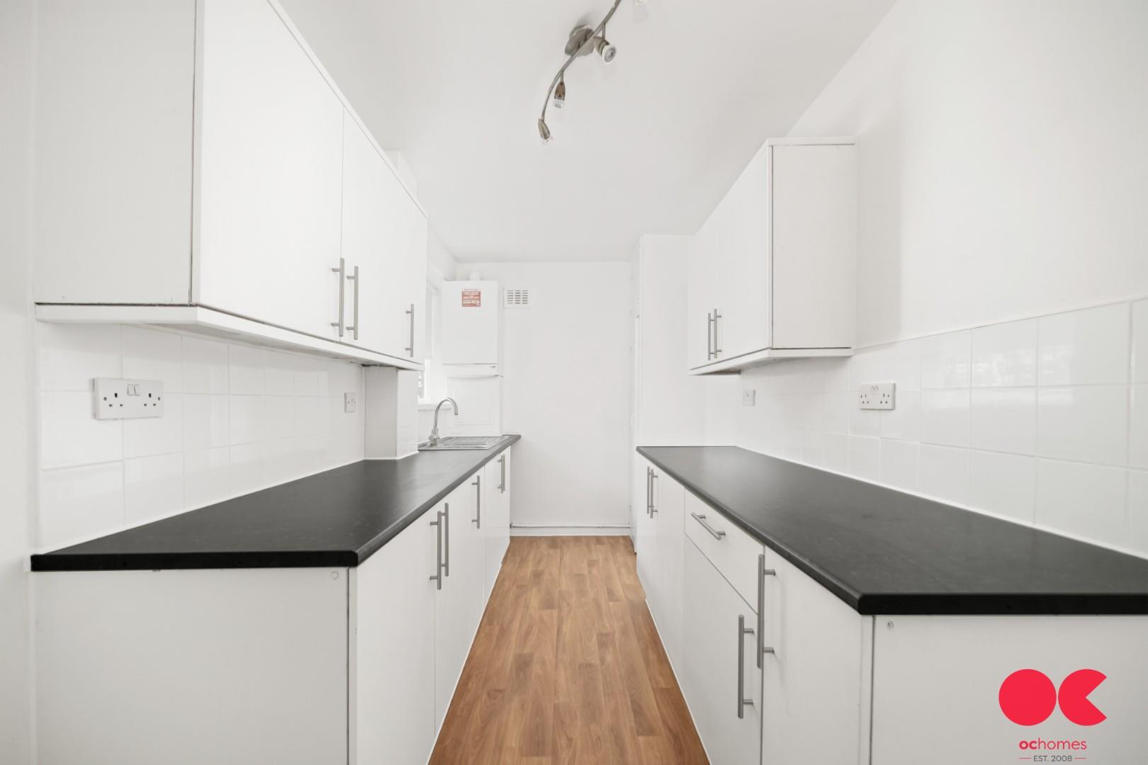 2 bed flat to rent in Ferguson Court, Gidea Park  - Property Image 14