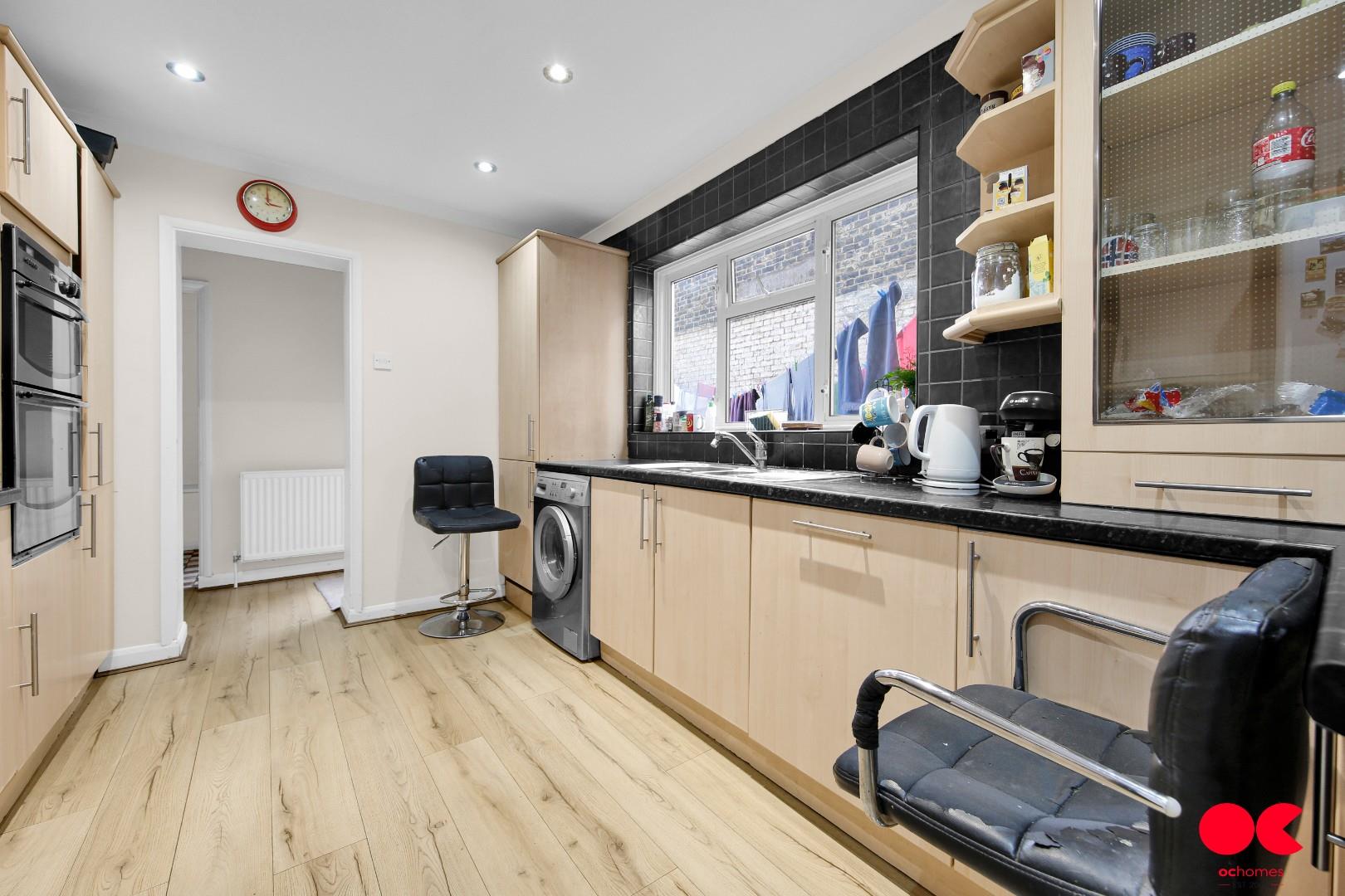 3 bed end of terrace house for sale in Manor Park Road, Manor Park  - Property Image 9