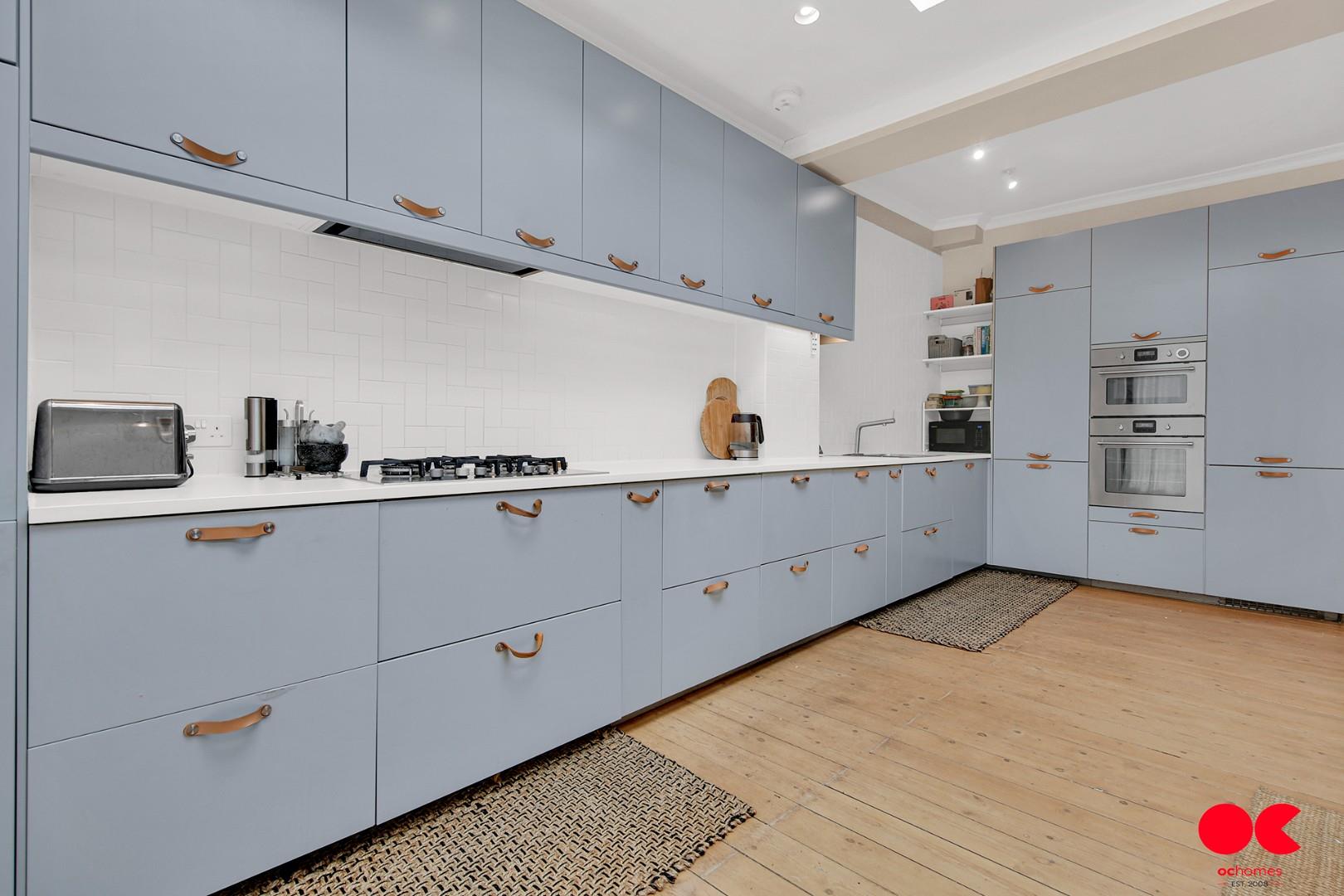 3 bed terraced house for sale in Byron Avenue, Manor Park  - Property Image 31