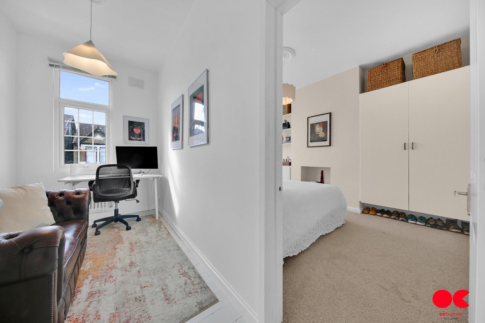 3 bed terraced house for sale in Byron Avenue, Manor Park  - Property Image 37