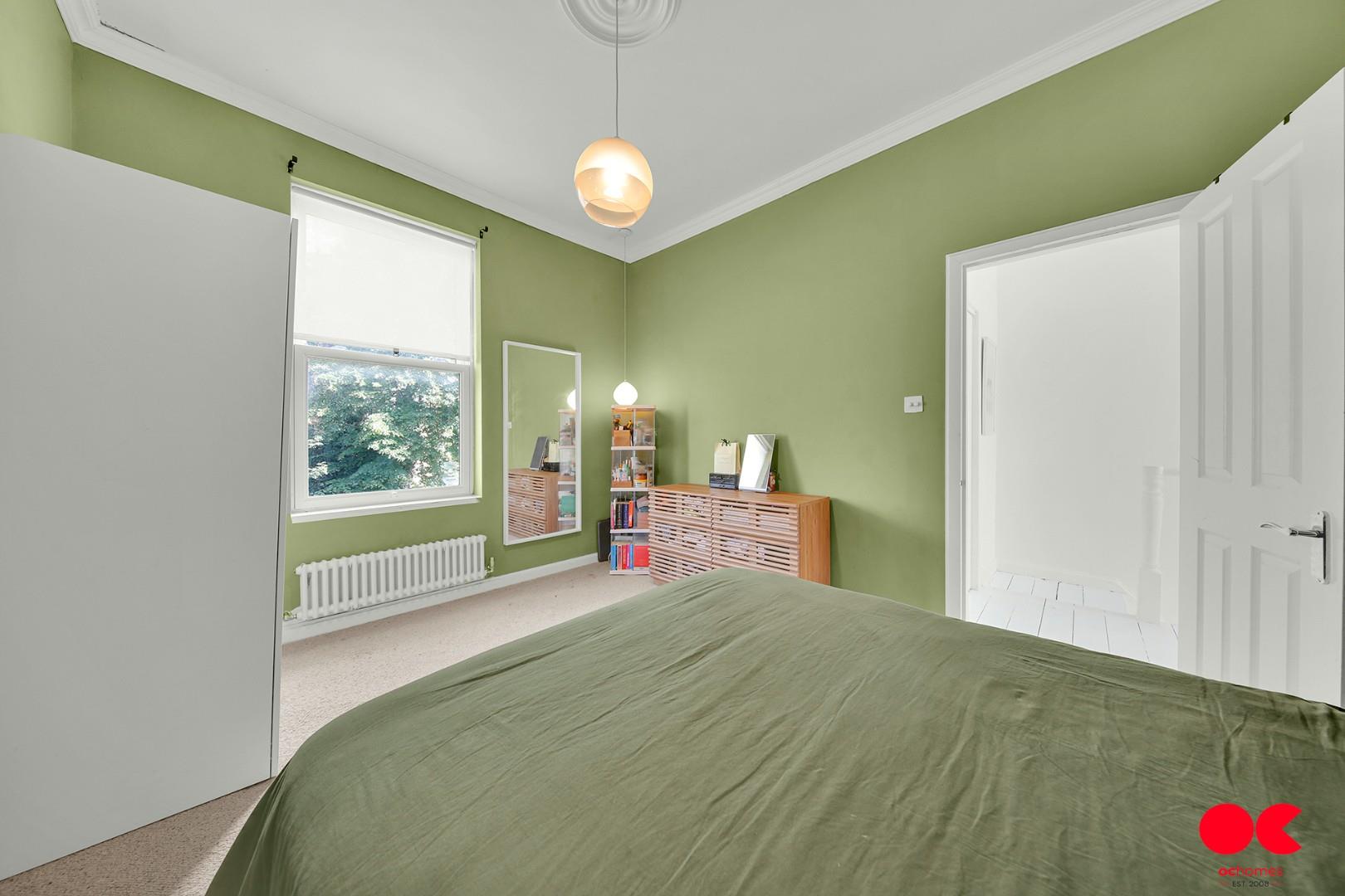 3 bed terraced house for sale in Byron Avenue, Manor Park  - Property Image 15