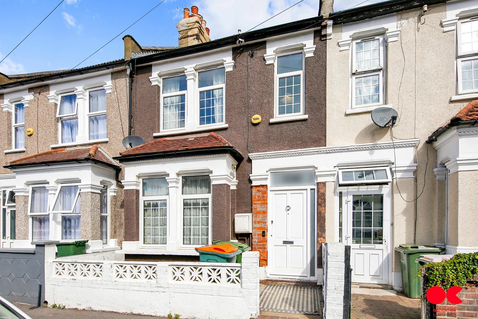 3 bed terraced house for sale in Byron Avenue, Manor Park  - Property Image 10