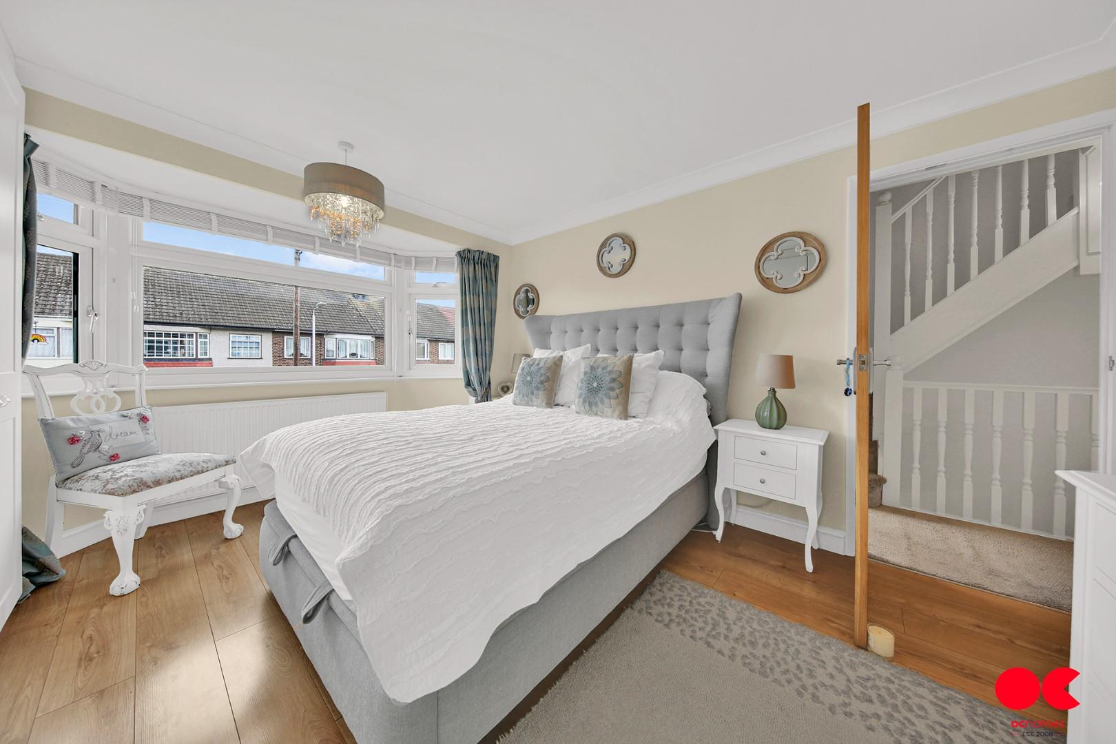 4 bed terraced house for sale in South Hall Drive, Rainham  - Property Image 20