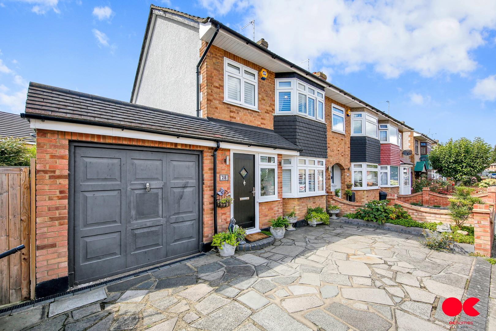 3 bed end of terrace house for sale in South Hall Drive, Rainham  - Property Image 42