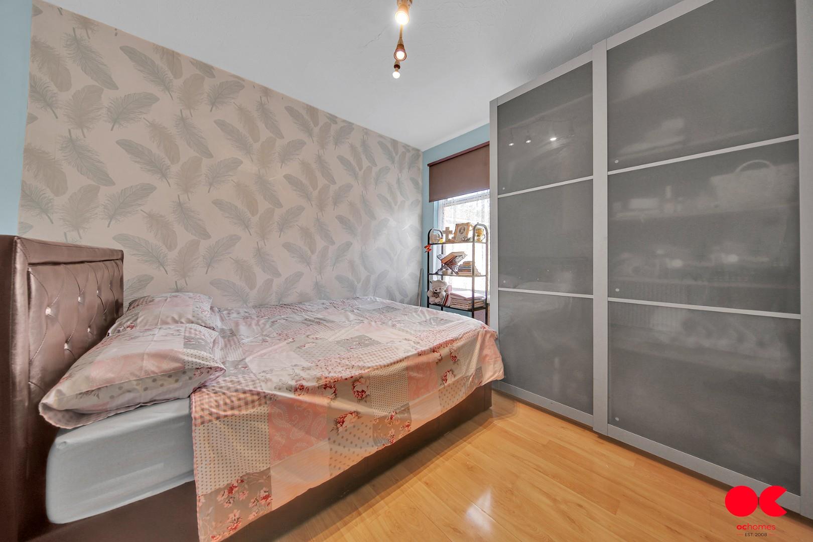 3 bed terraced house for sale in Streatfeild Avenue, East Ham  - Property Image 6