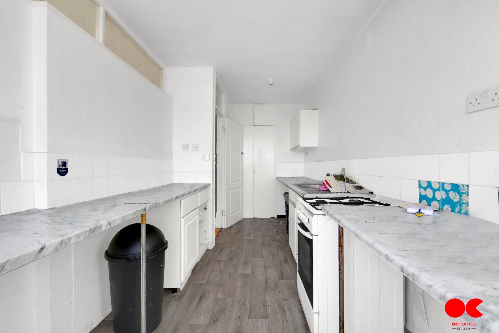 2 bed flat for sale in Stewart Street, Canary Wharf  - Property Image 13