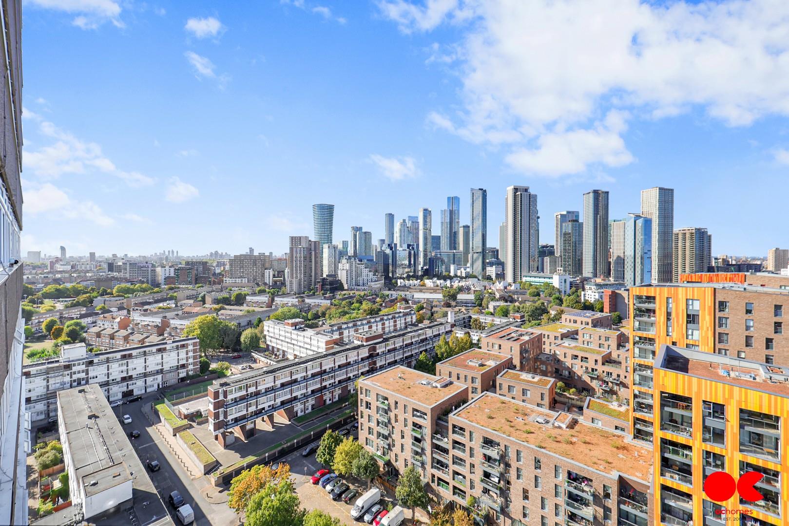 2 bed flat for sale in Stewart Street, Canary Wharf - Property Image 1