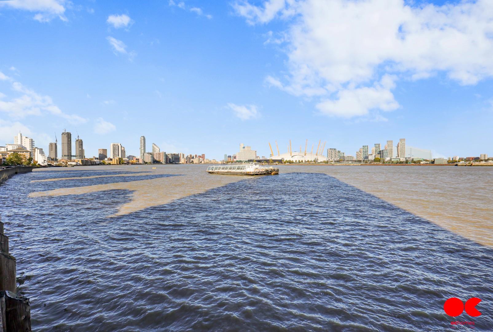 2 bed flat for sale in Stewart Street, Canary Wharf  - Property Image 30