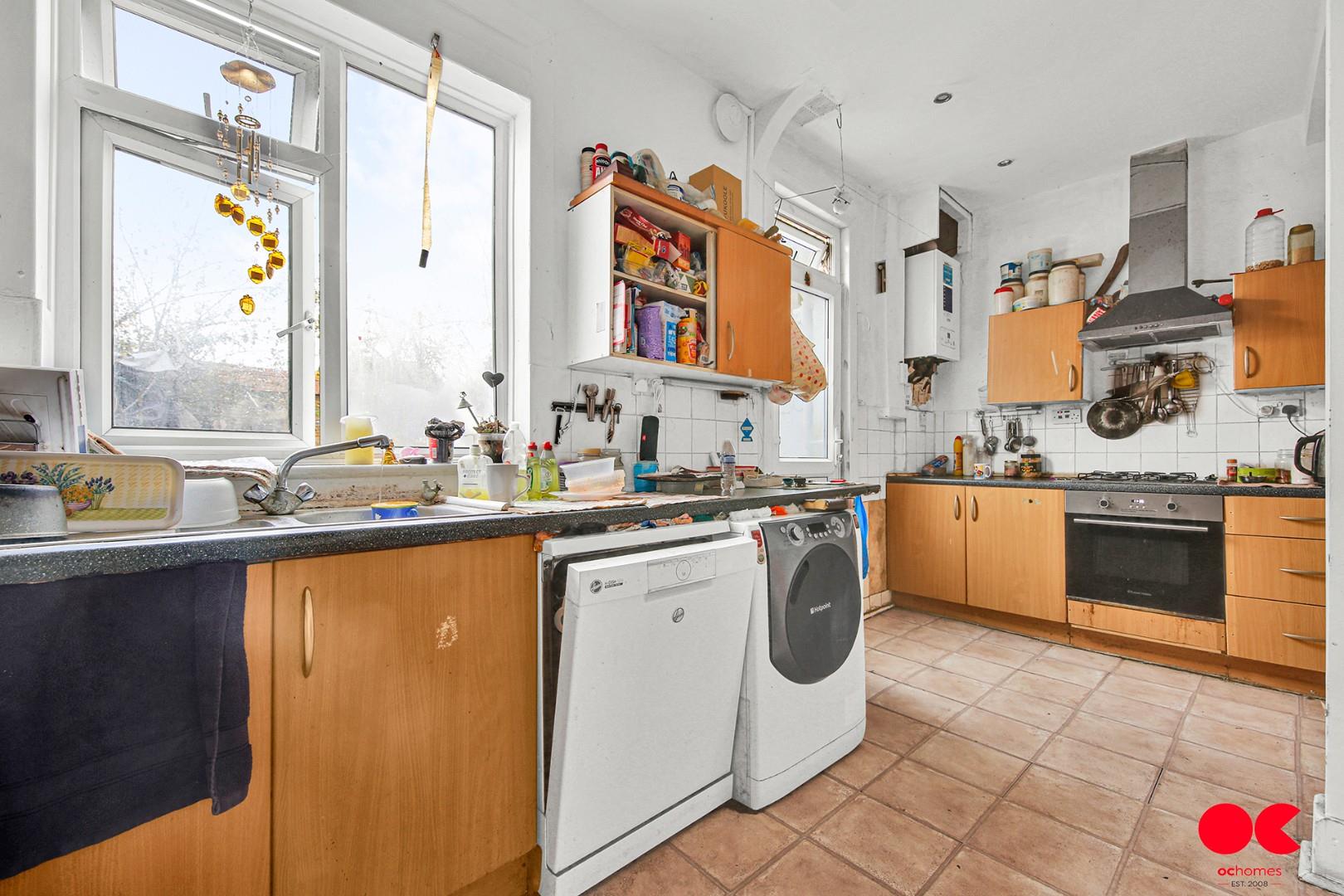 3 bed terraced house for sale in Sherrard Road, Forest Gate  - Property Image 10
