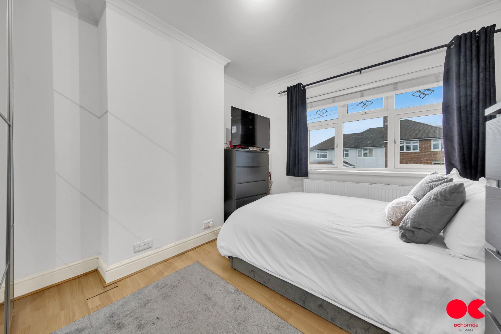 3 bed semi-detached house for sale in Clitheroe Road, Romford  - Property Image 24