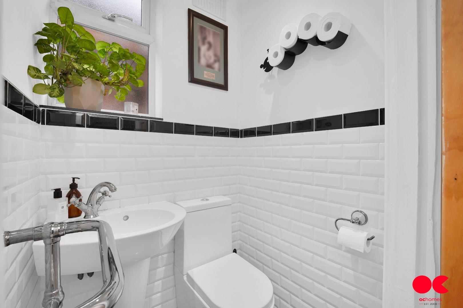 4 bed semi-detached house for sale in Ardleigh Green Road, Hornchurch  - Property Image 13