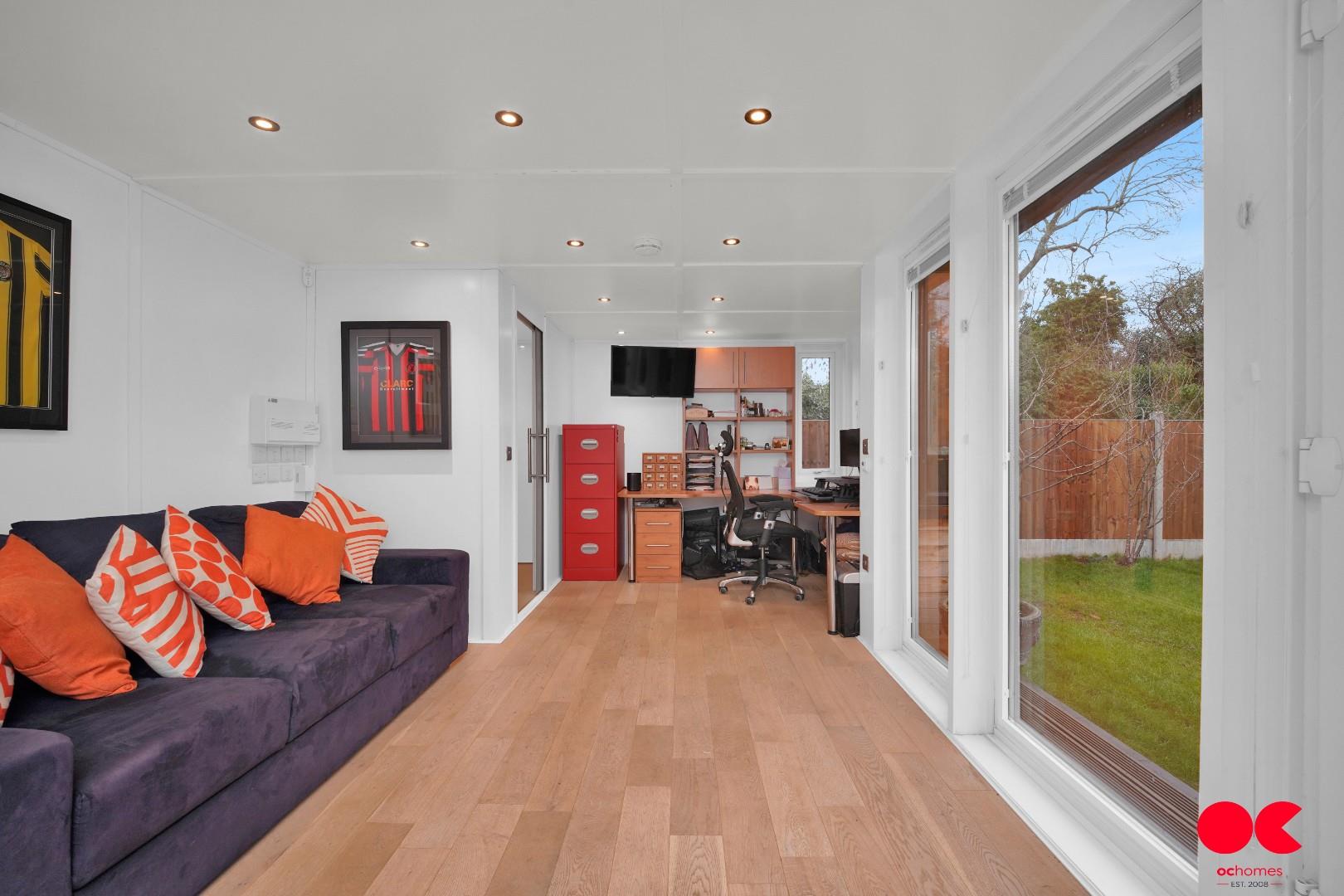 4 bed semi-detached house for sale in Ardleigh Green Road, Hornchurch  - Property Image 39