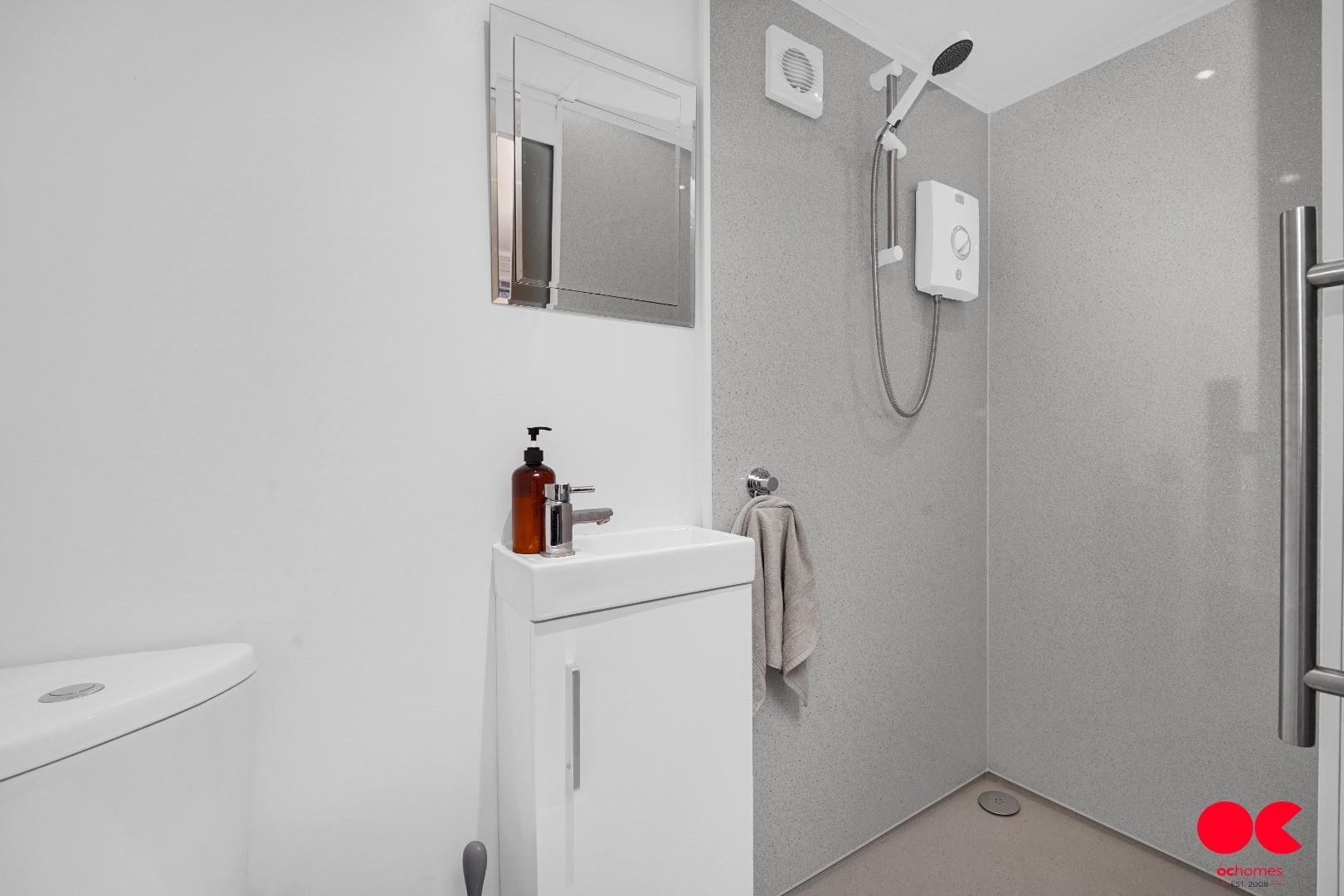 4 bed semi-detached house for sale in Ardleigh Green Road, Hornchurch  - Property Image 15